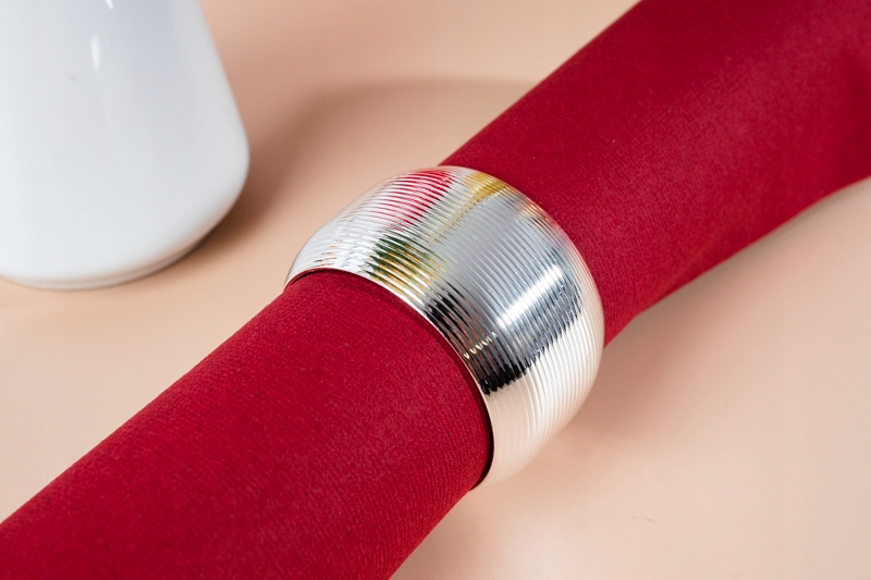 Pierścień do serwetek 4 cm srebrny Marka Giardino