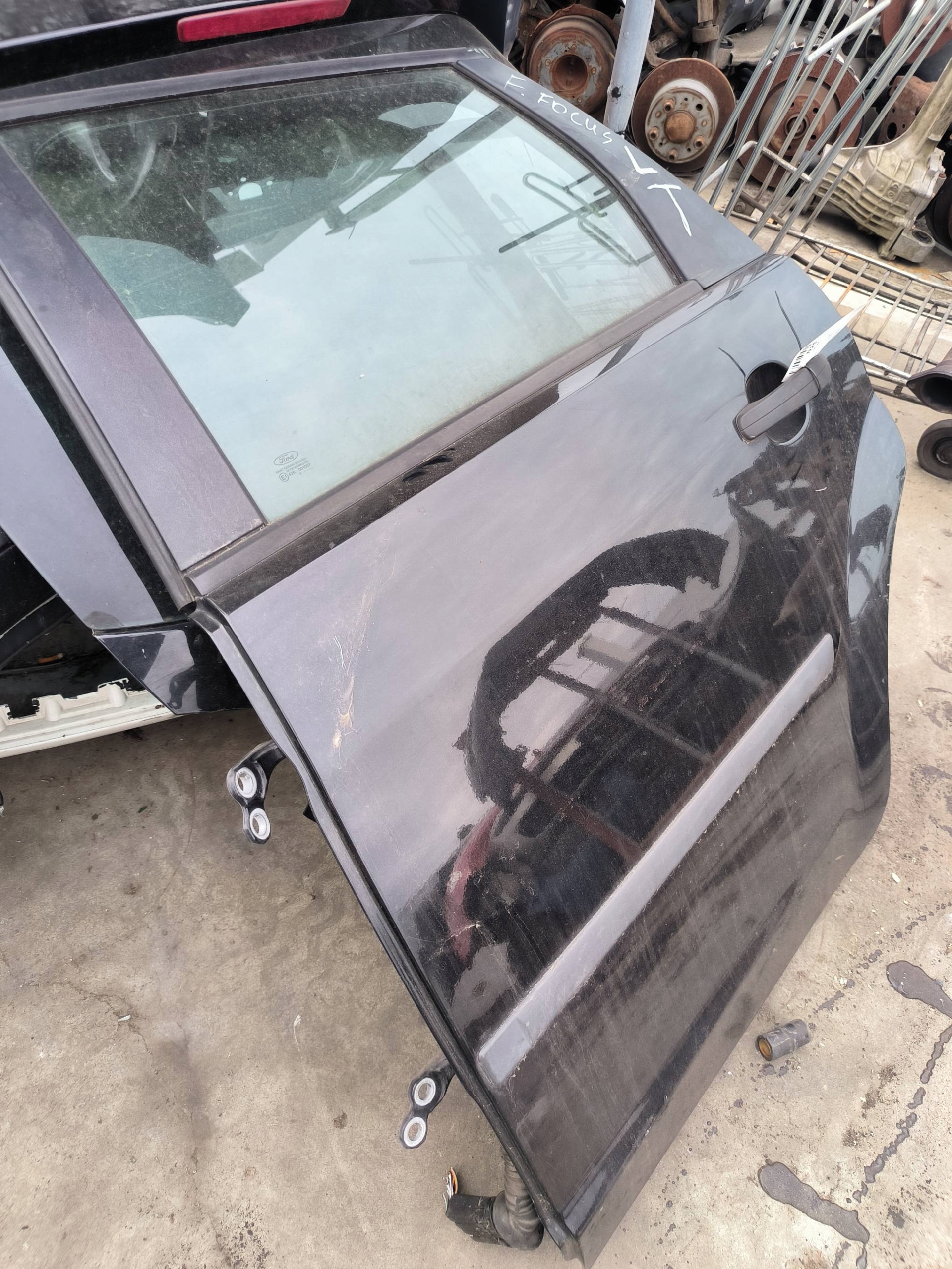 Tür links heck schwarze FORD FOCUS MK2 KOMBI