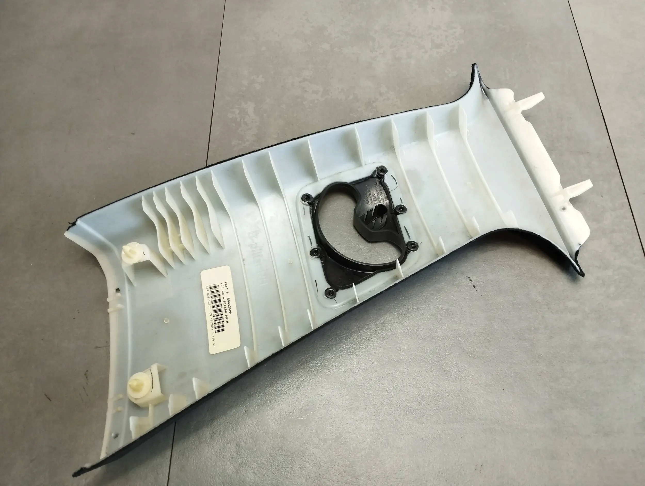 BMW X6 E71 cover slupka right 6979850