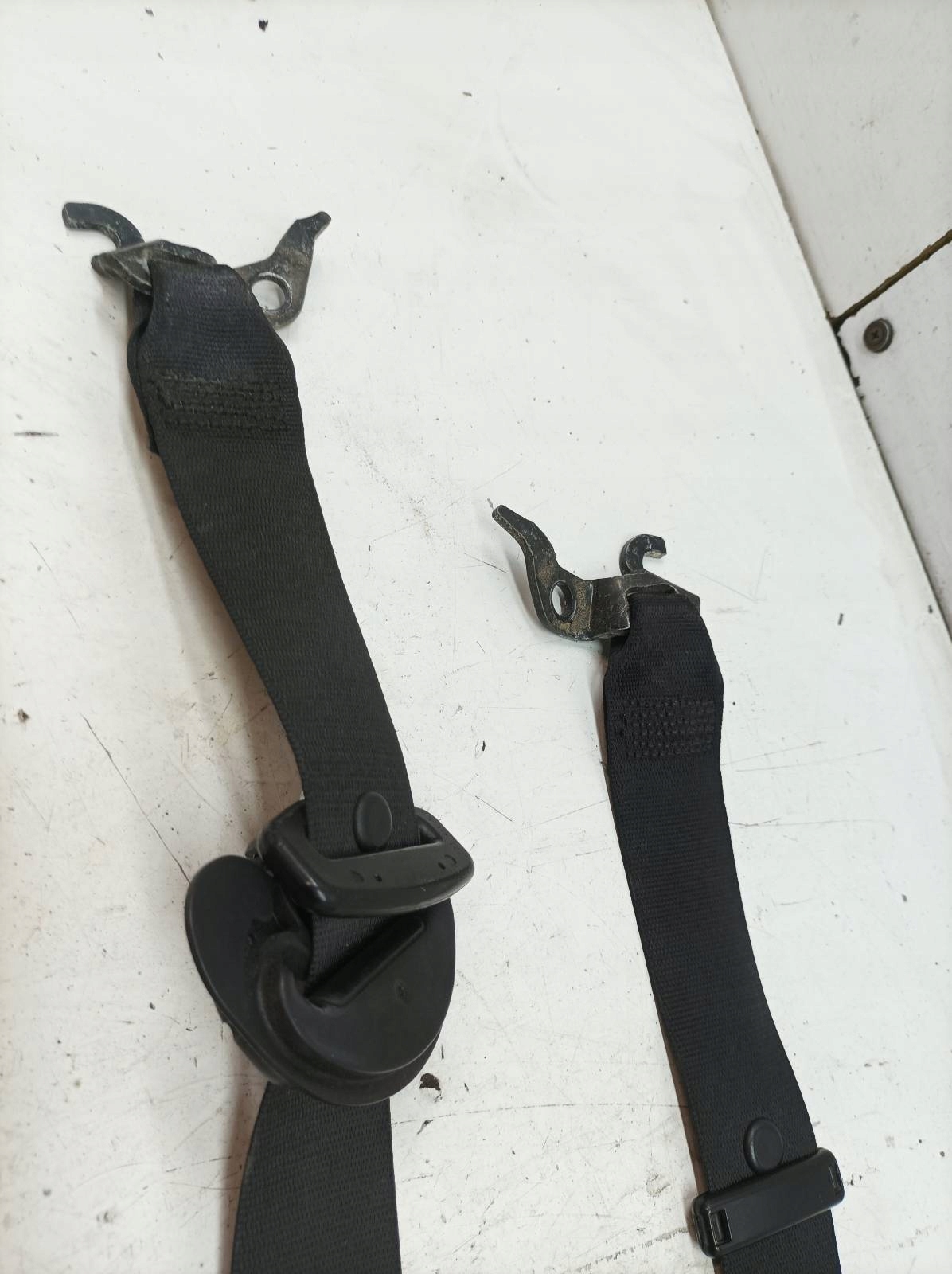 tension belt safety left right front KPL E91 330598483 Bmw Seria 3 E90