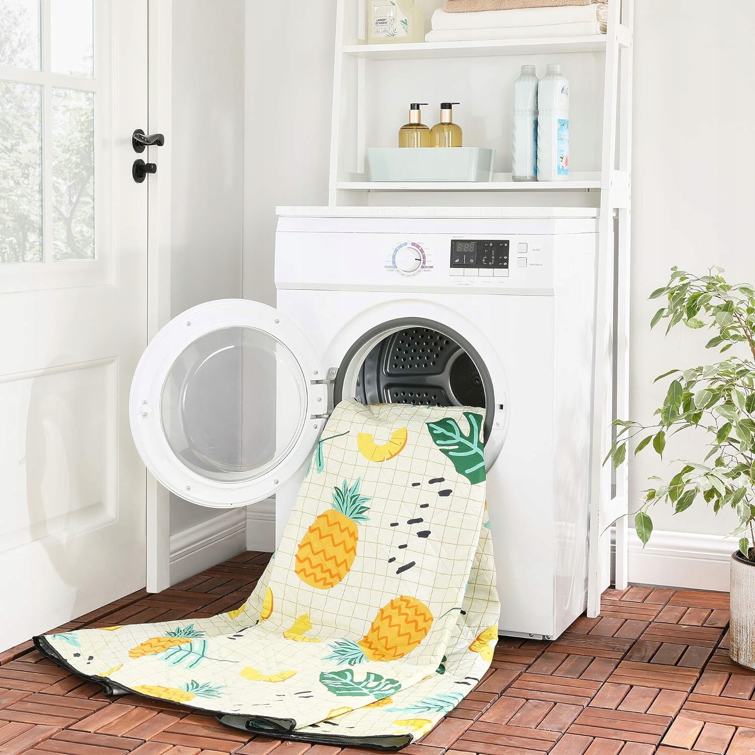 DUŻY KOC PIKNIKOWY 200x200 cm WODOODPORNY MATA PLAŻOWA PIKNIKOWA GRILL PARK Kształt prostokątny