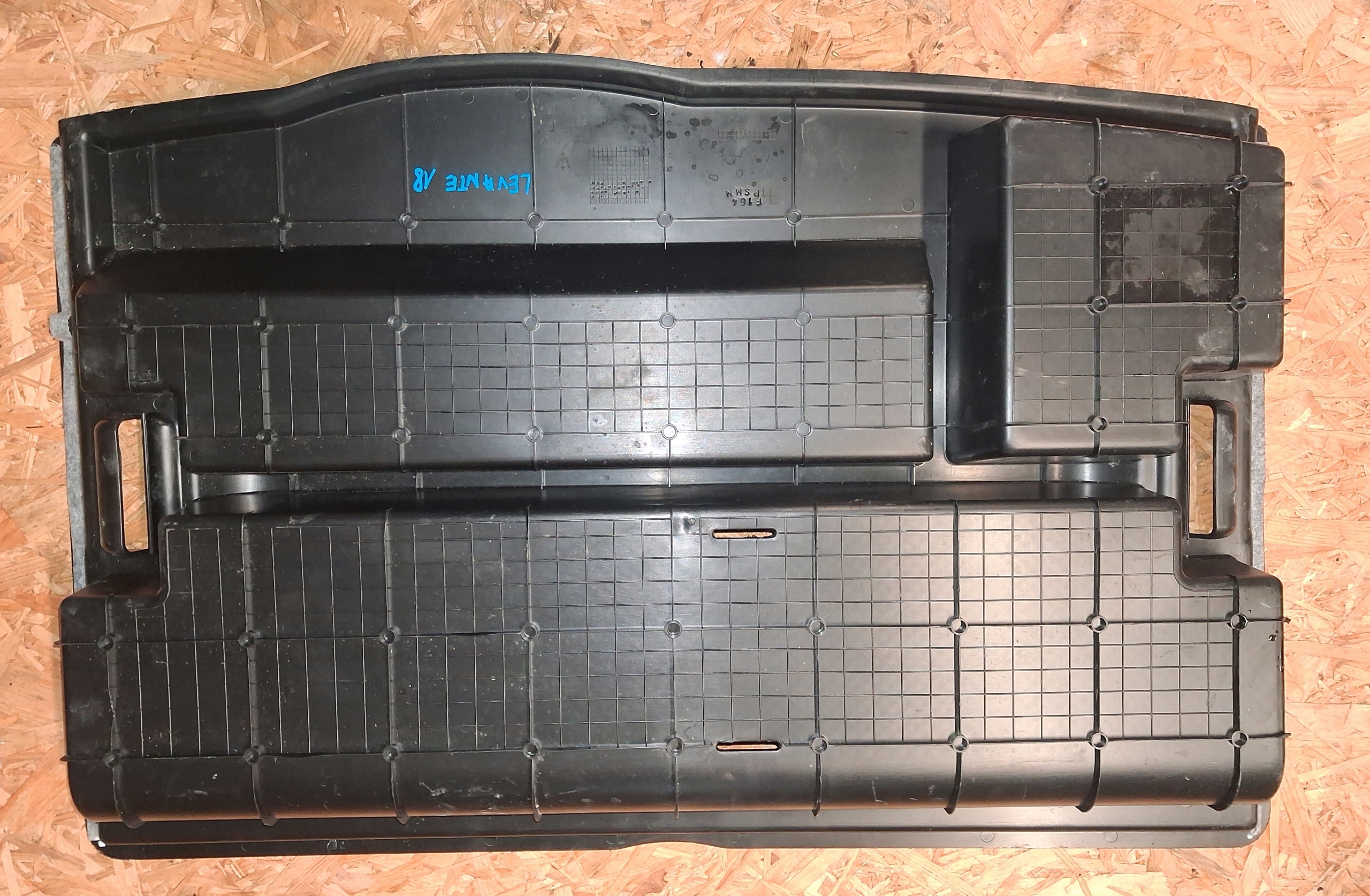soundproofing boot passenger compartment MASERATI LEVANTE 18R 670040700