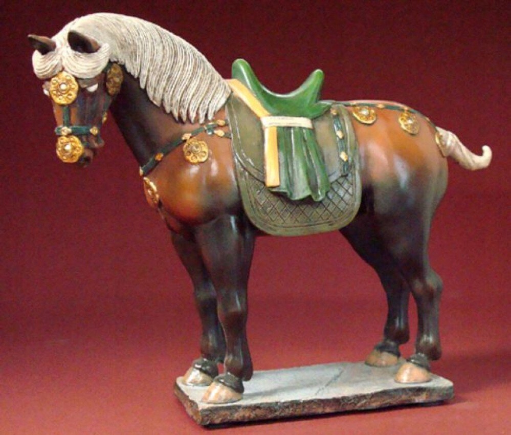 Originálna Figurka Parastone Kôň z dynastie Tang hnedá Čínska Umenie
