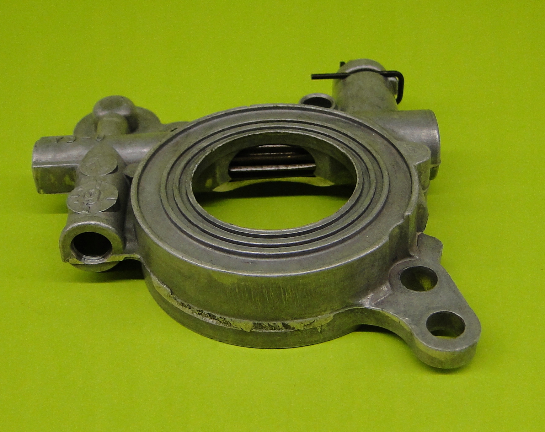 Pompa oleju do pilarki Husqvarna 365, 372XP, 570, 576XP, 575 XP.