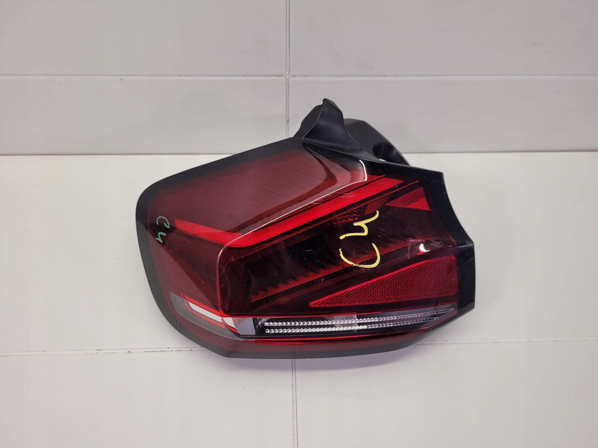 light rear left side Citroen C4 2 facelift 2022 0021874006