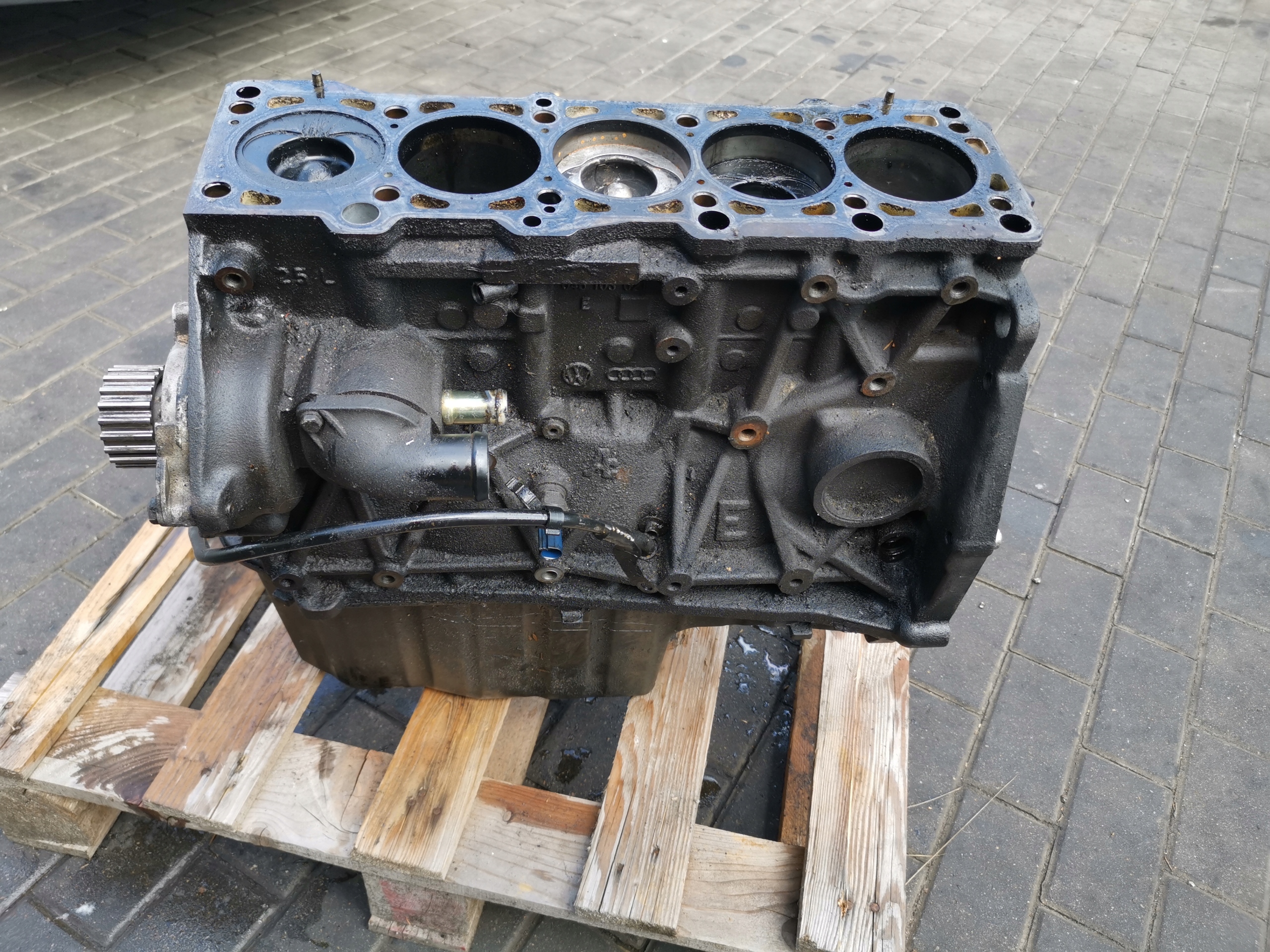 DÓŁ SILNIKA BLOK WAŁ VW LT 35 46 2.5 TDI