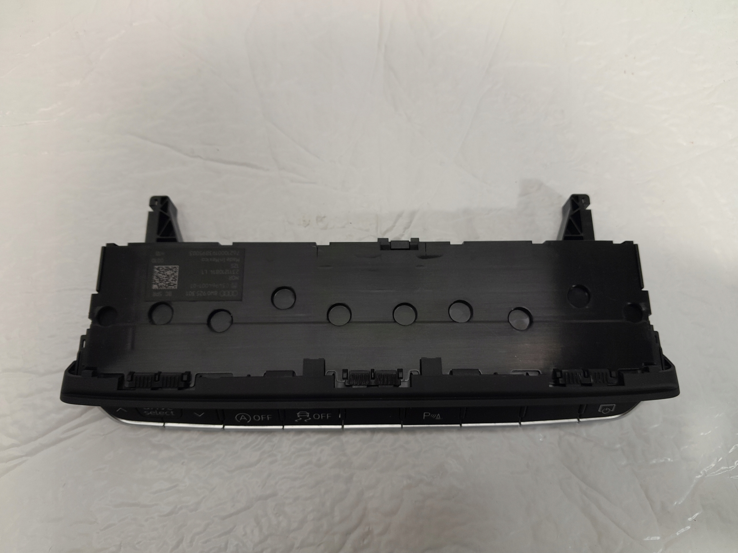 AUDI A4 B9 LIFT PANEL controls 8W0925301