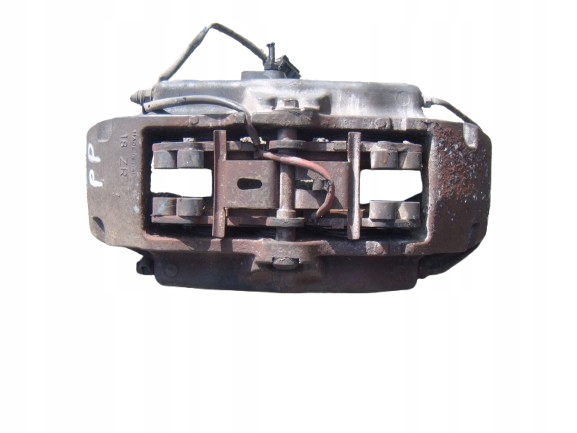 AUDI Q7 05-15 3.6 FSI ZACISK HAMULCOWY PRAWY PRZÓD