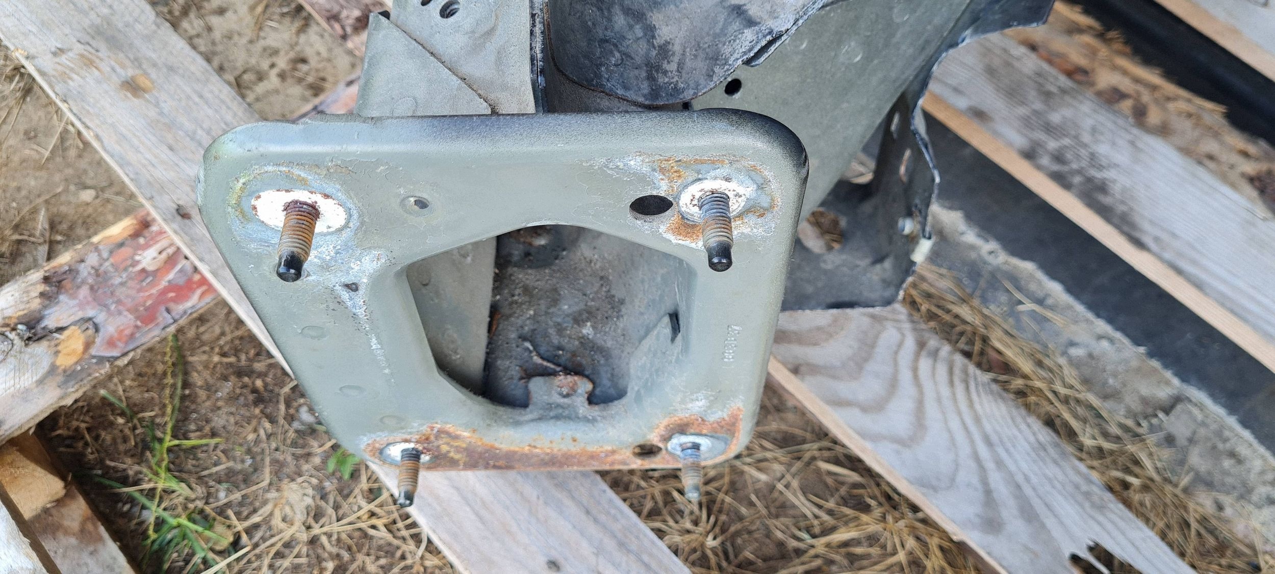 Ford Edge II 2020 ST LIFT quarter FARTUCH left left front UM