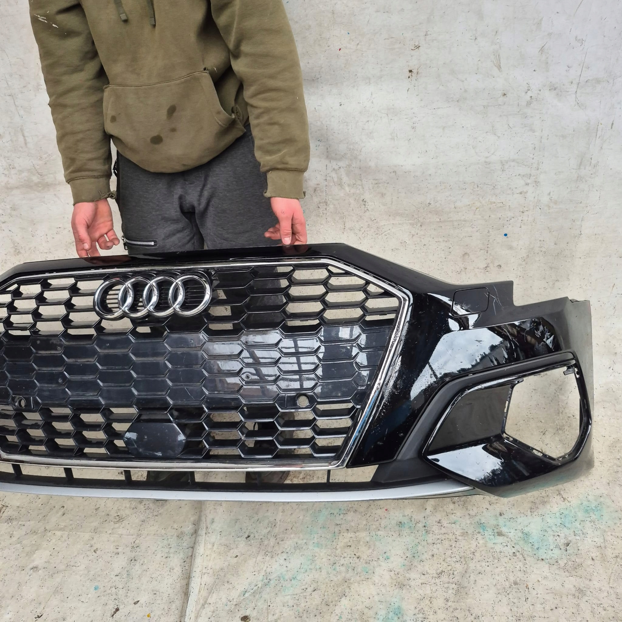 AUDI A3 8Y 20- bumper front front SPR PDC 8Y0807437