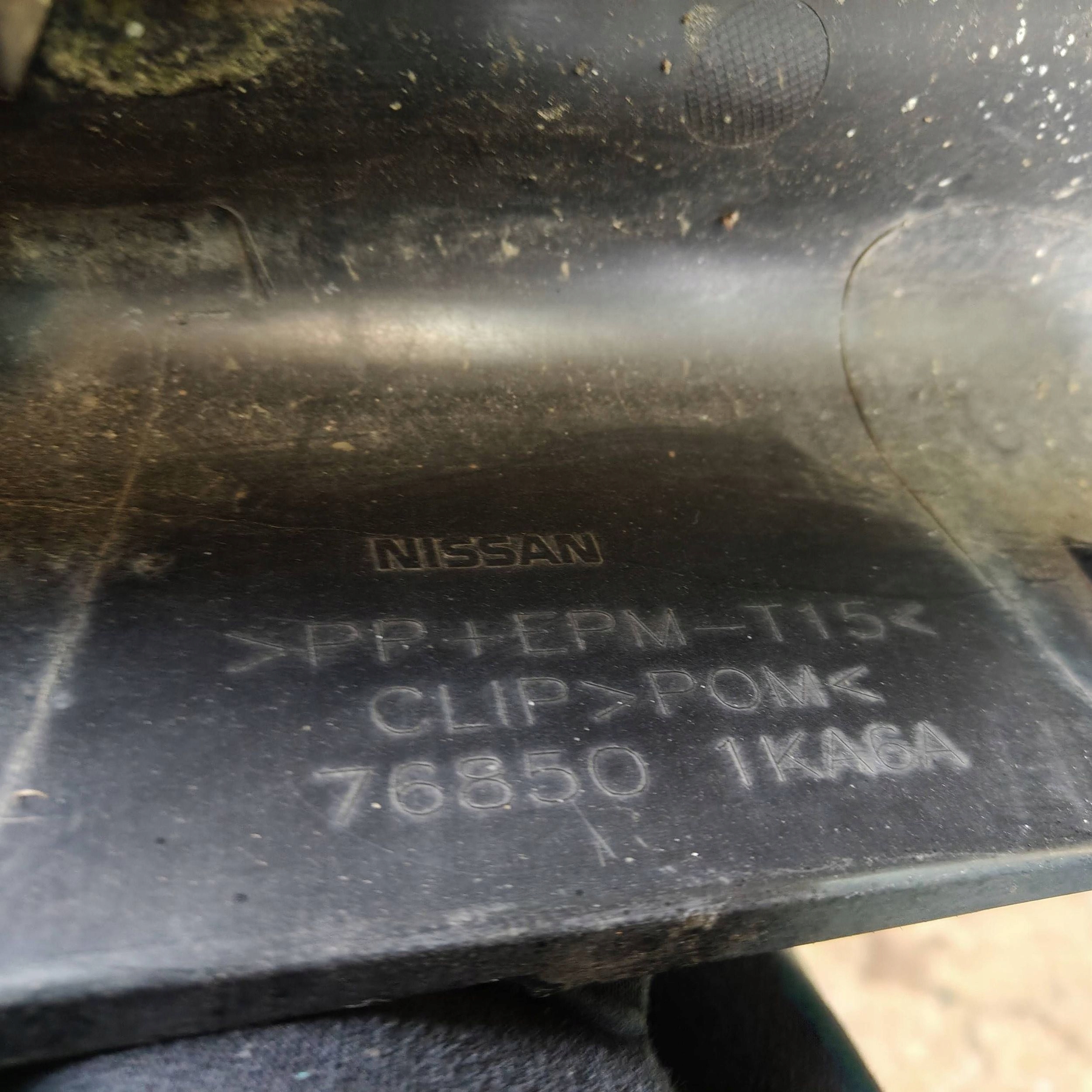 cap threshold right side Nissan Juke and F15 768501Ka6a