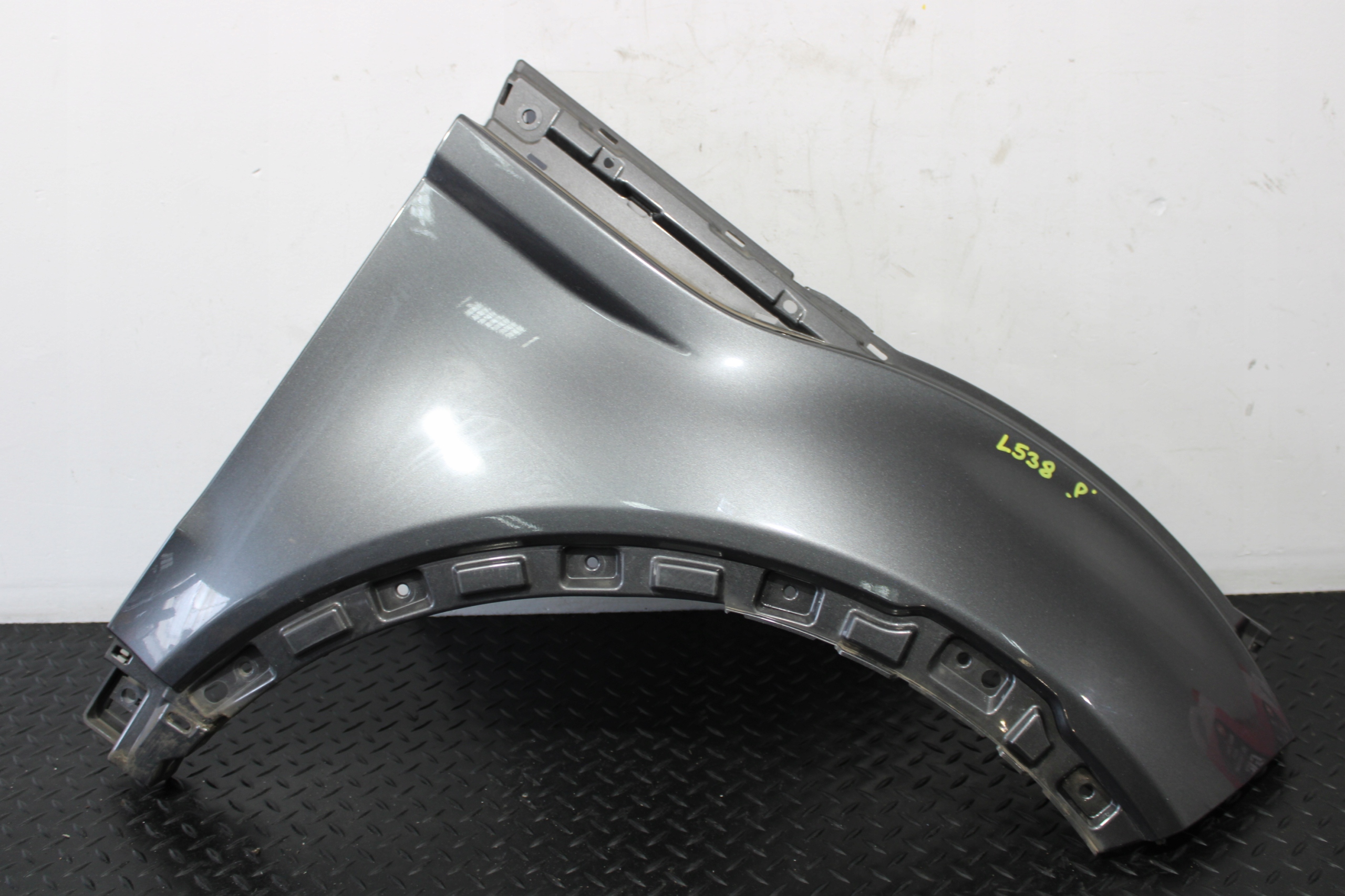 BŁOTNIK PRAWY PRZÓD PRZEDNI LAND ROVER EVOQUE L538