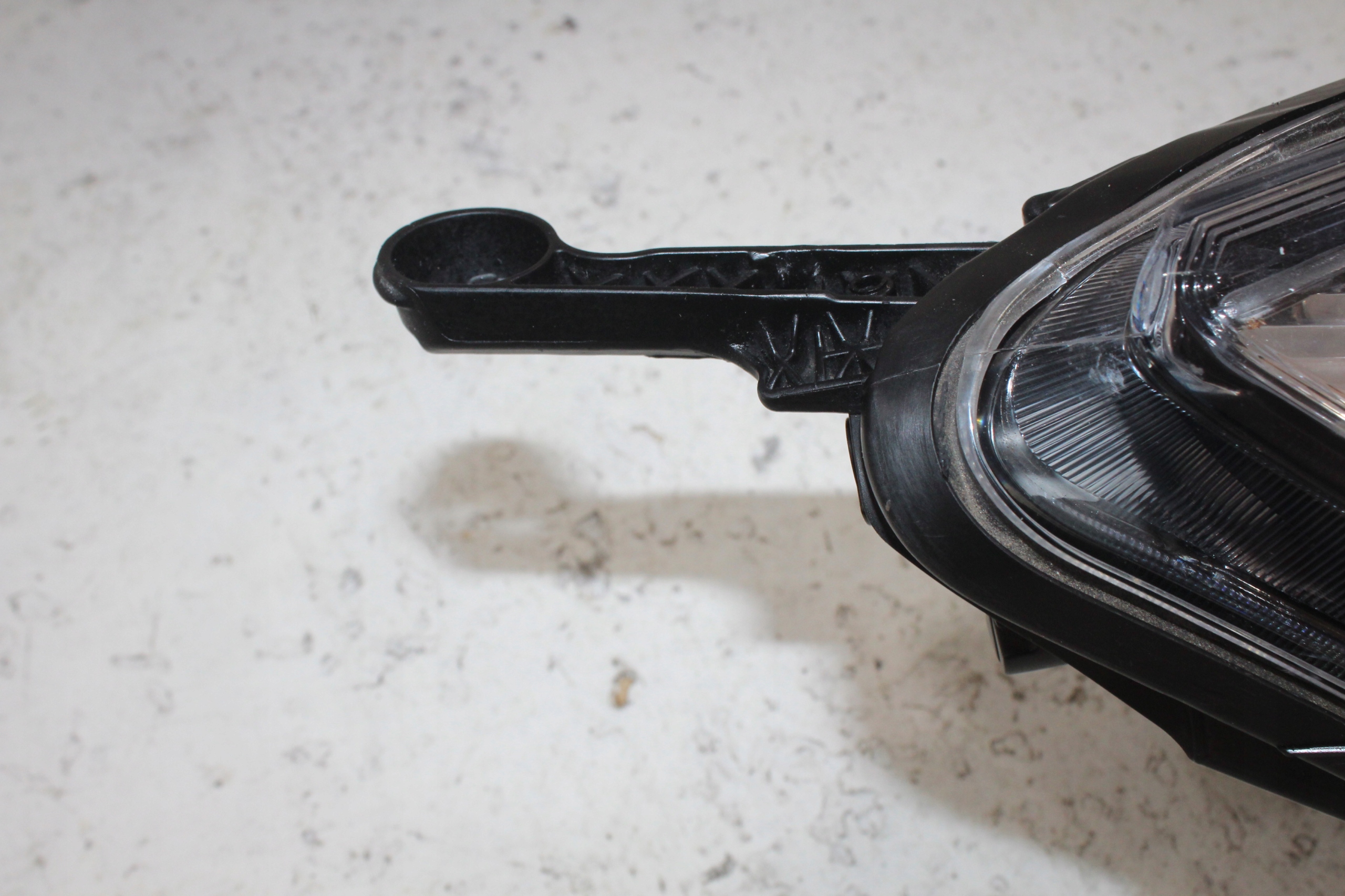 Opel Astra IV J light right front 13371596