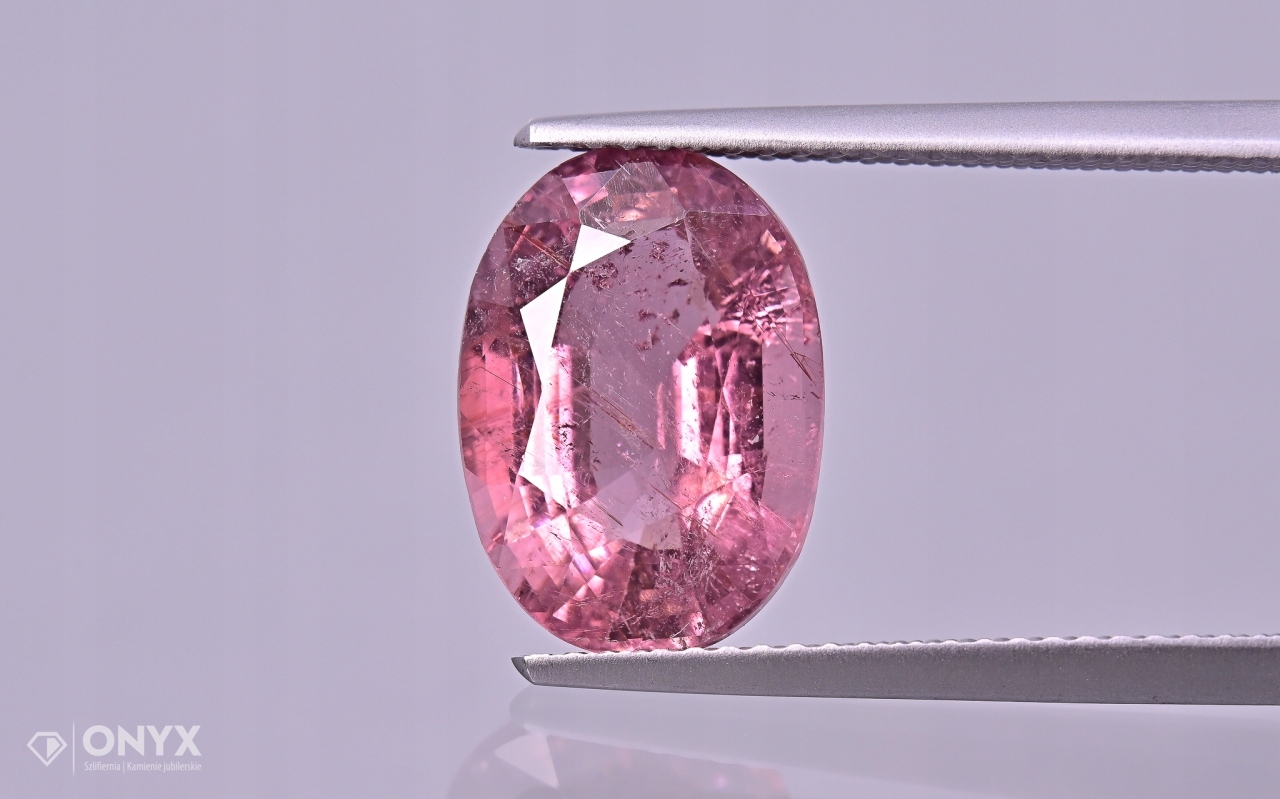 Turmalín fazetovaný ovál 13x9,5 mm