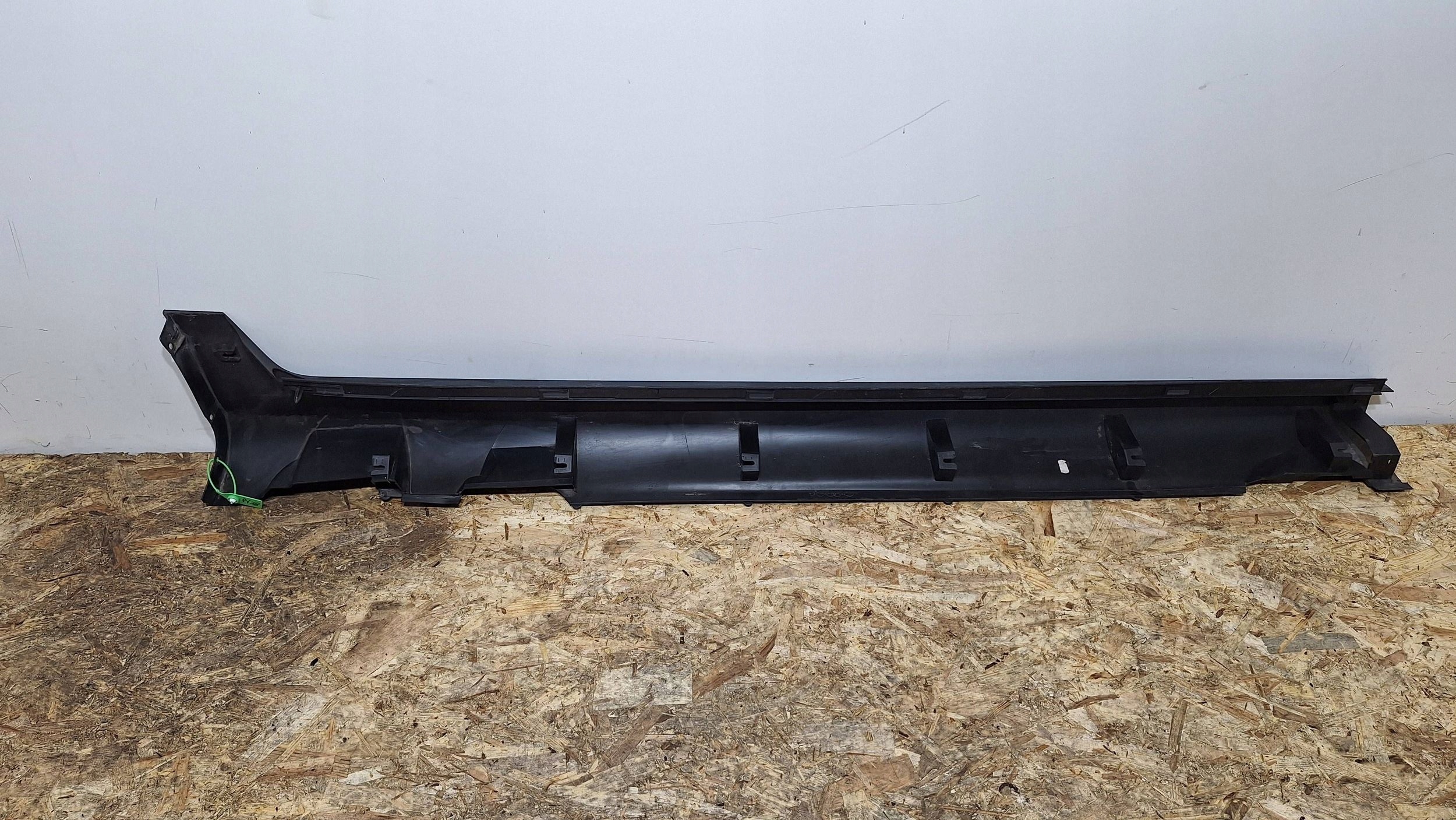 cap threshold moulding threshold left VOLVO XC60 and 08- 31294848