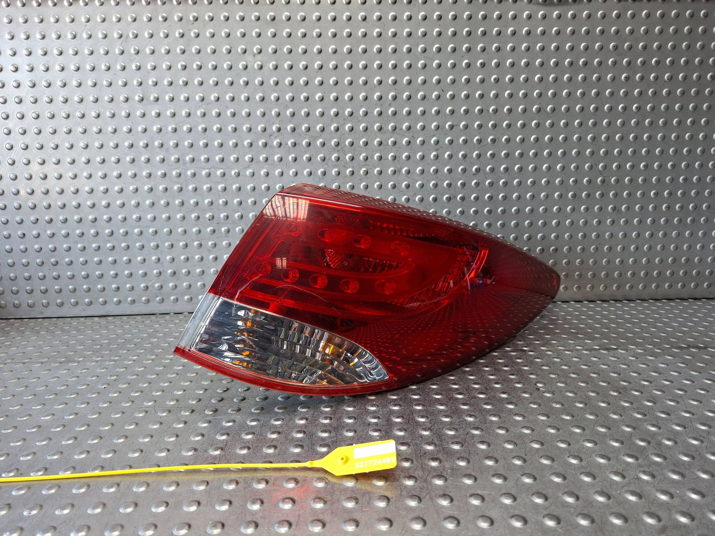 light rear part right HYUNDAI IX35 10-13 EU 92402-2Y0