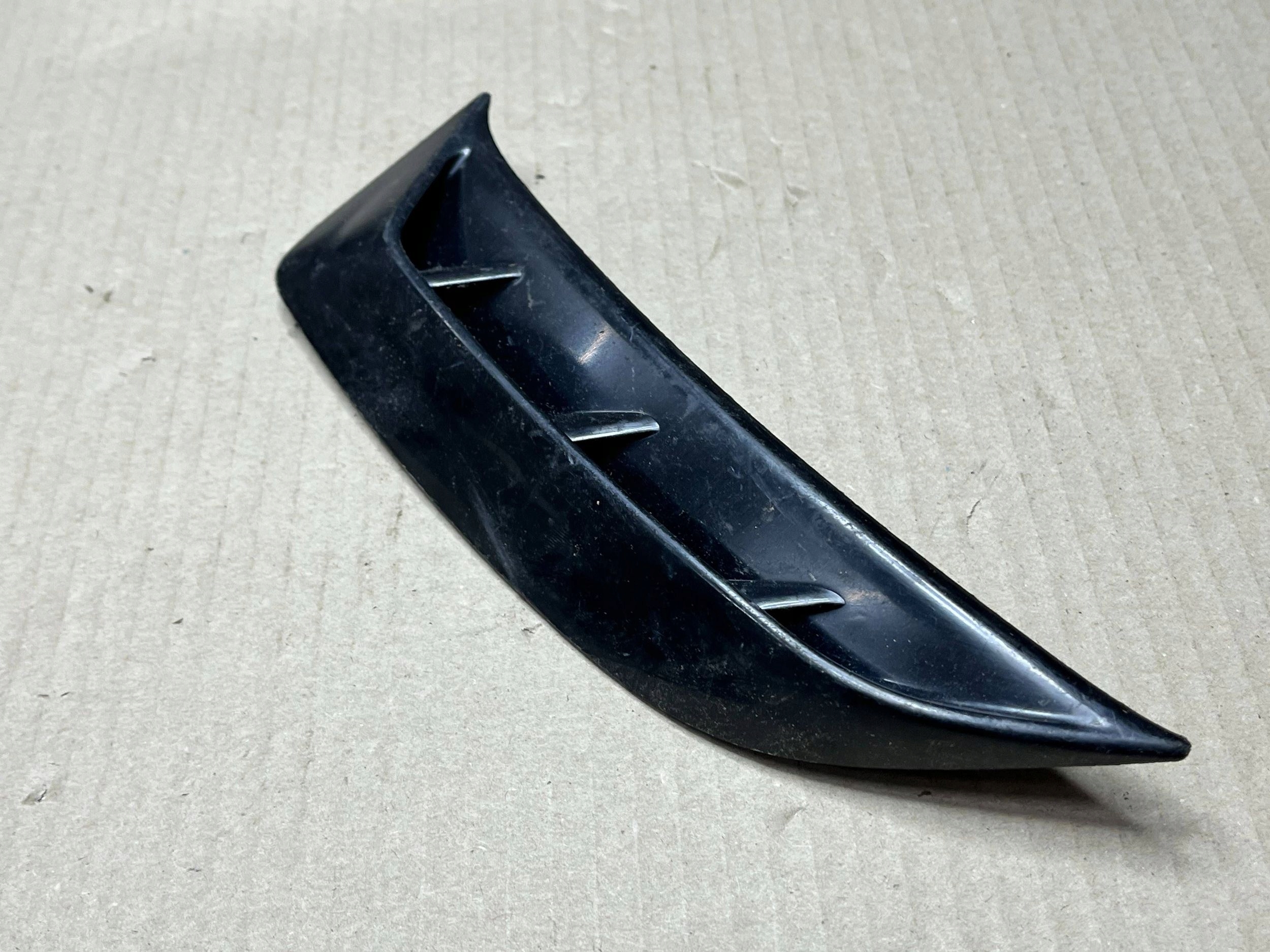 griglia modanatura parafango Audi RS4 B9 8W9853467