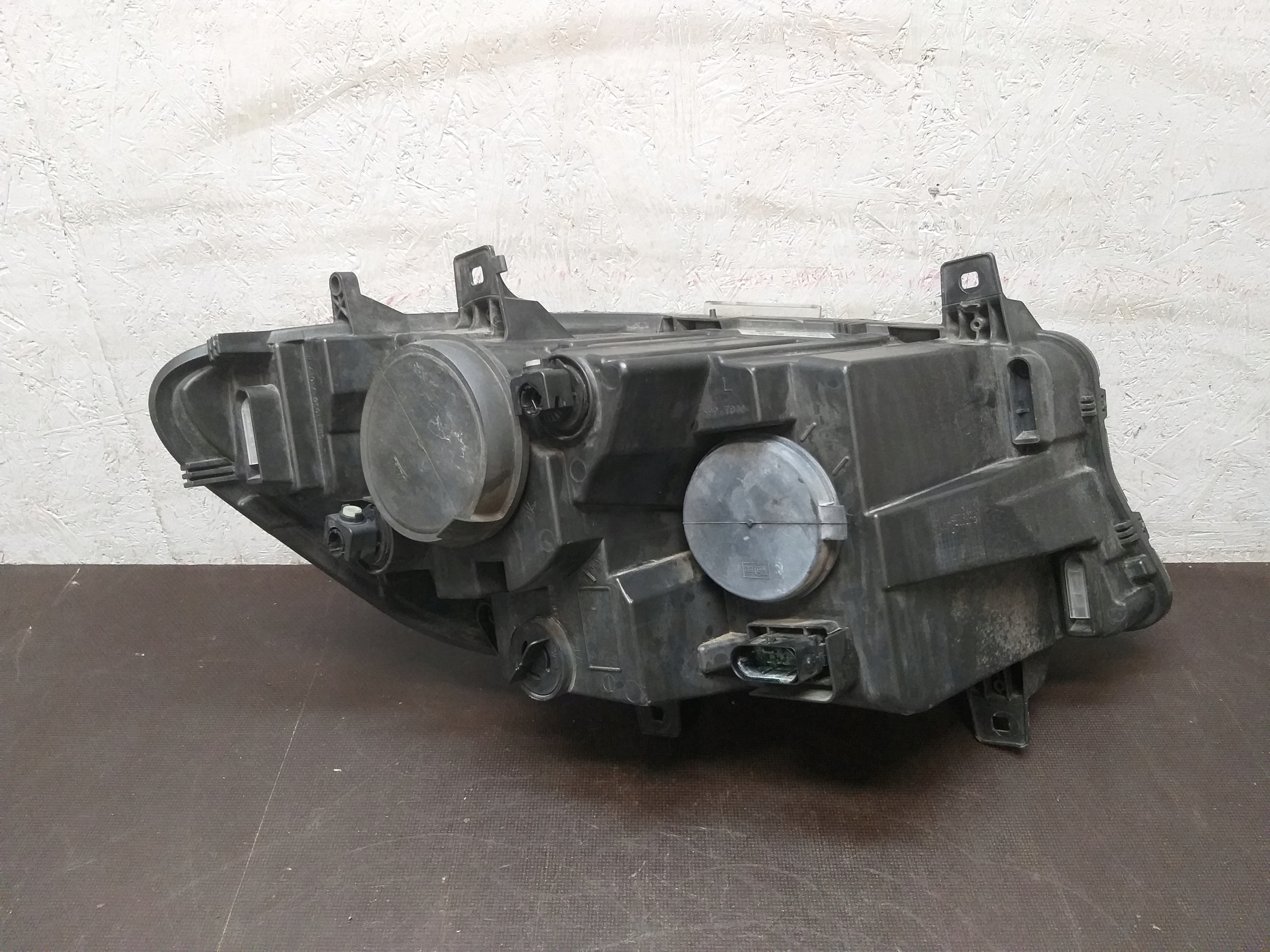 LIGHT FRONT LEFT MERCEDES SPRINTER W907 W910
