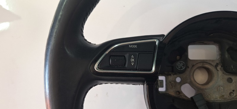 lenkrad leder WIELOFUNKCYJNA AUDI A5 13- 8U0124A