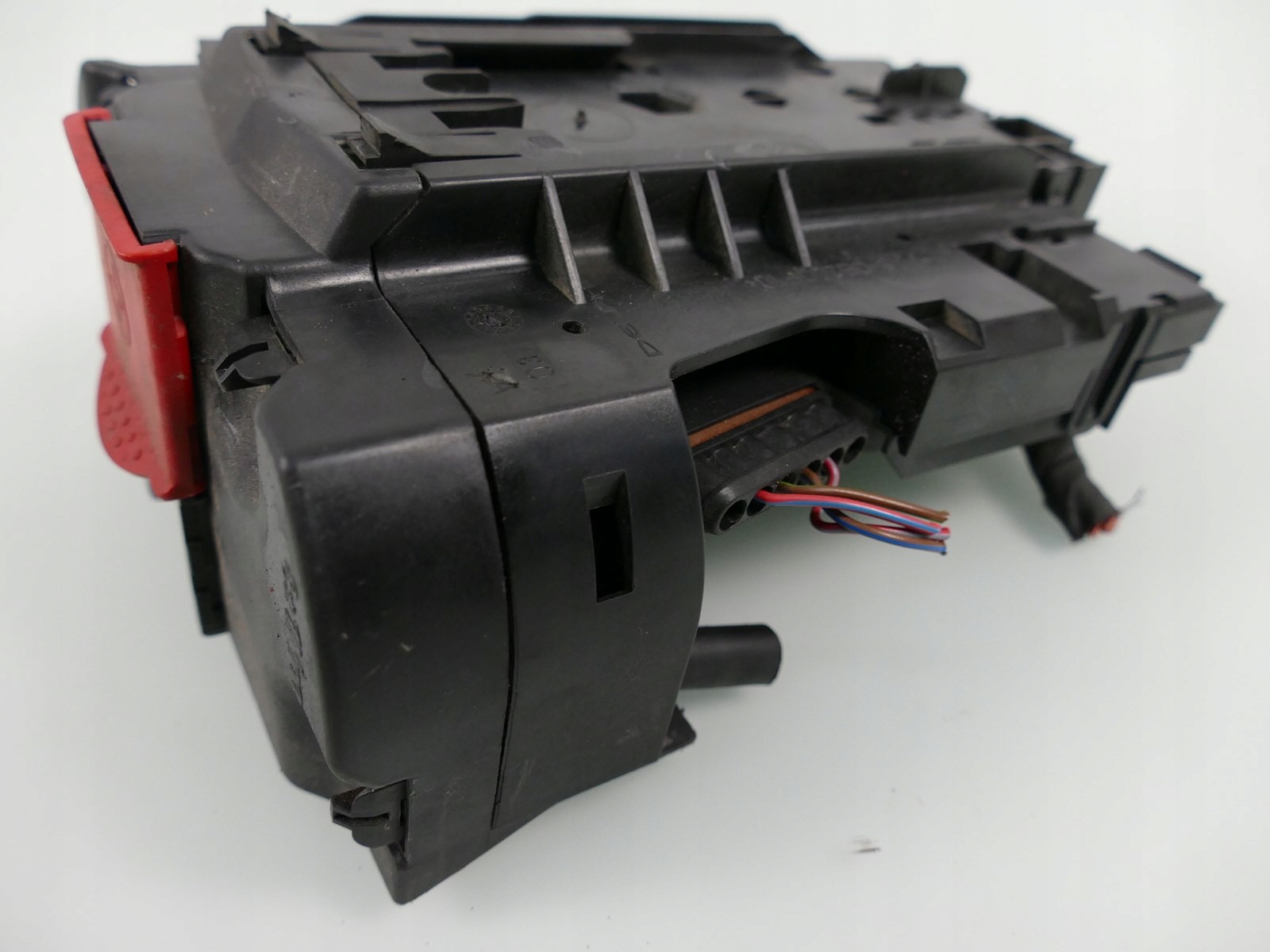 MERCEDES W204 C 2.2 CDI pyrotechnic clamp plus A2045403850