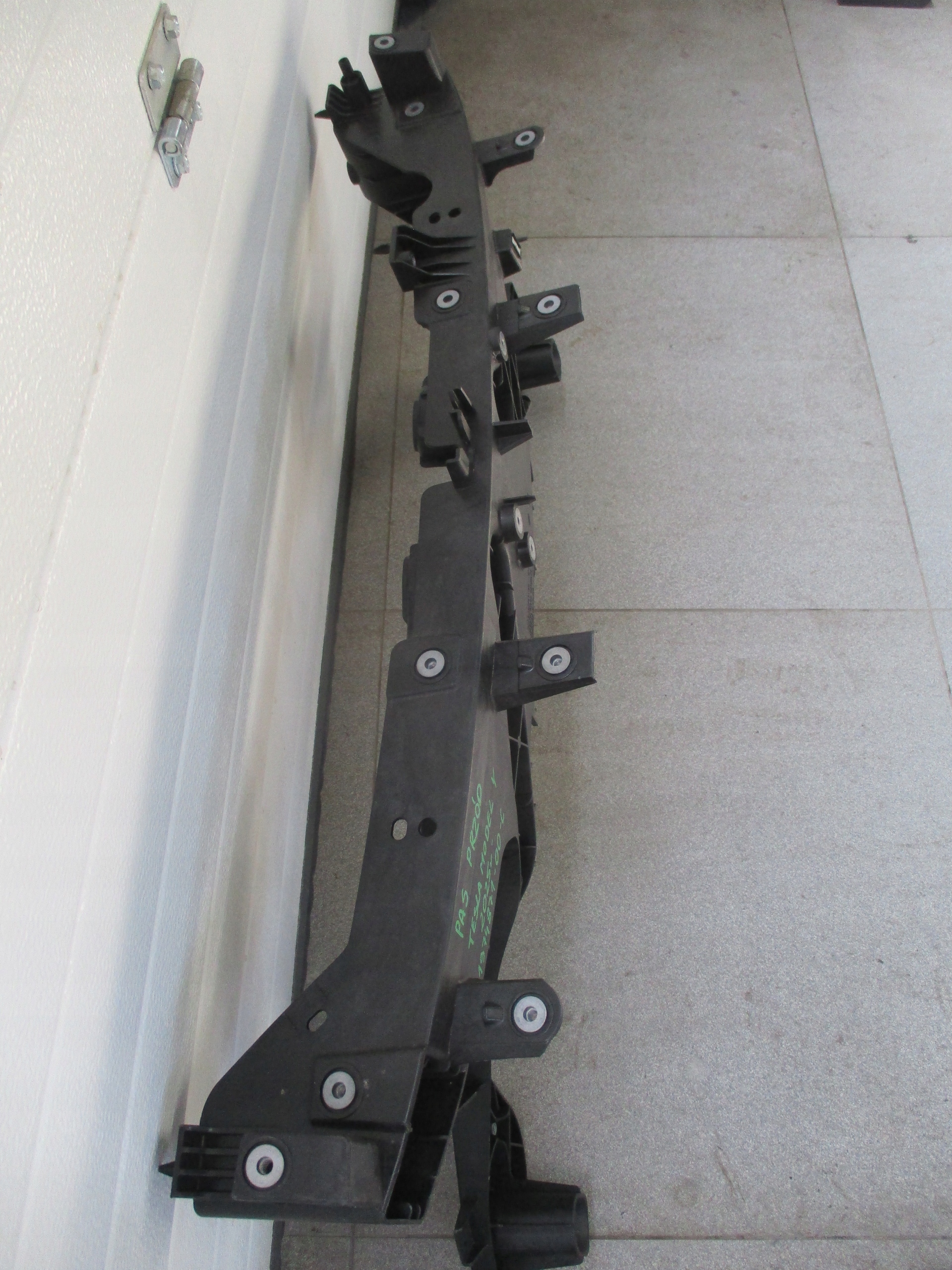 front body wall Tesla Model Y 2025r- 1974871-00-C