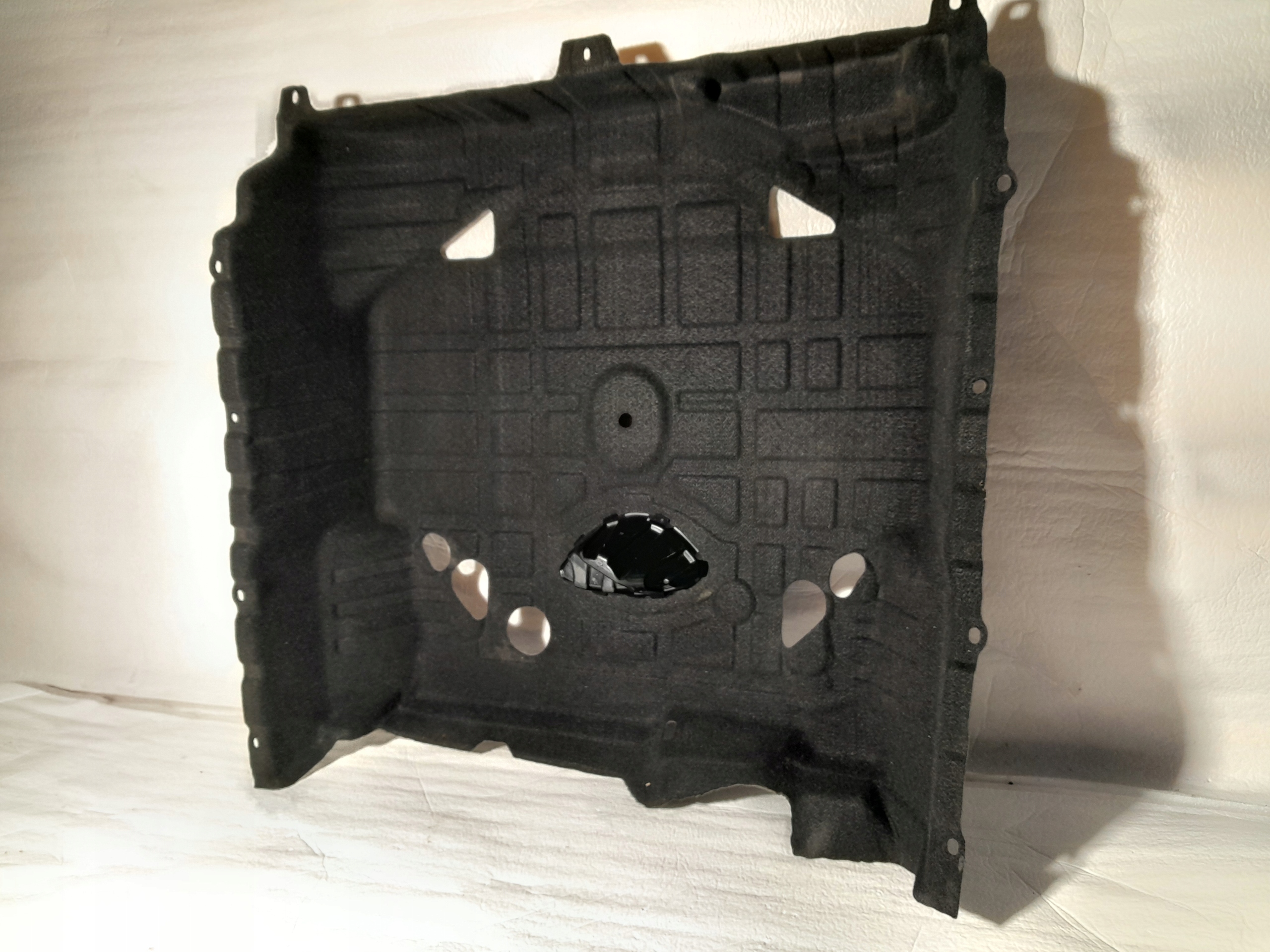 BMW X6 G06 carpet mats WNEKI sump boot 9475455