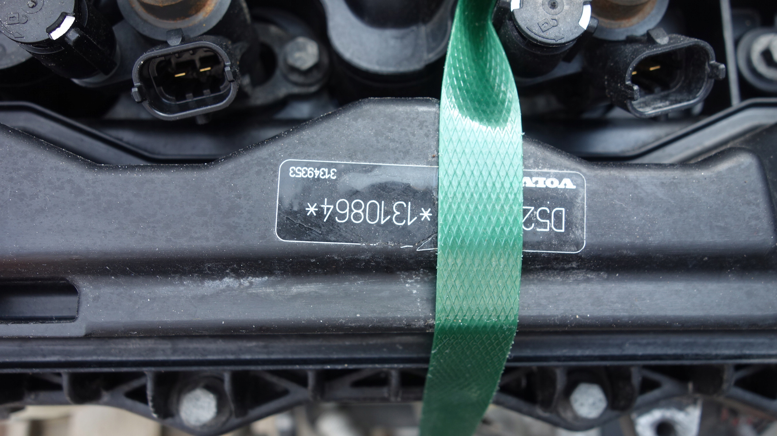 volvo S60 V60 двигатель комплектный D5204T3 2.0d 163KM