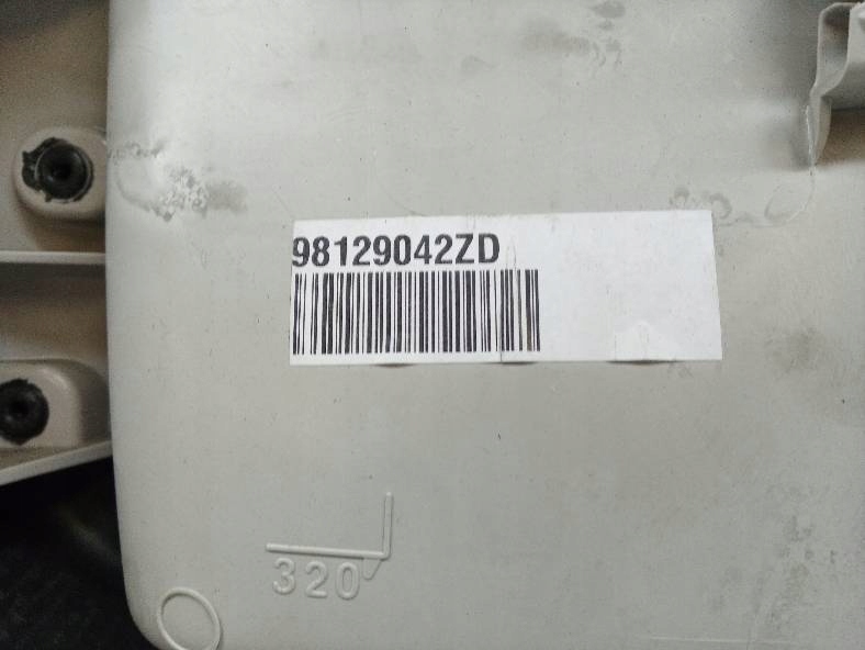 upholstery side left front driver´s Citroen C3 III (2016-2024)