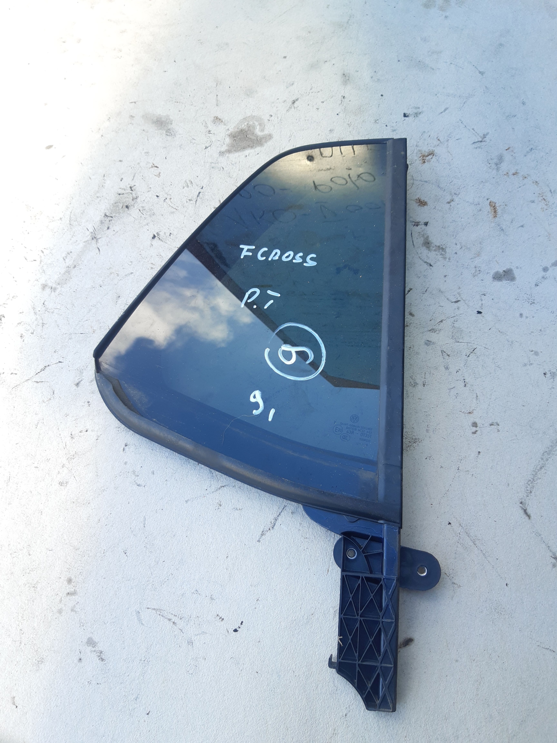 СТЕКЛО КУЗОВА ПРАВЫЙ ЗАДНИЙ 2GM845214E VW T-CROSS