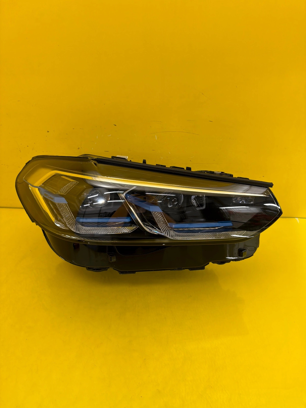 light right front BMW X3 G01 Lift Laser 5A29218-09