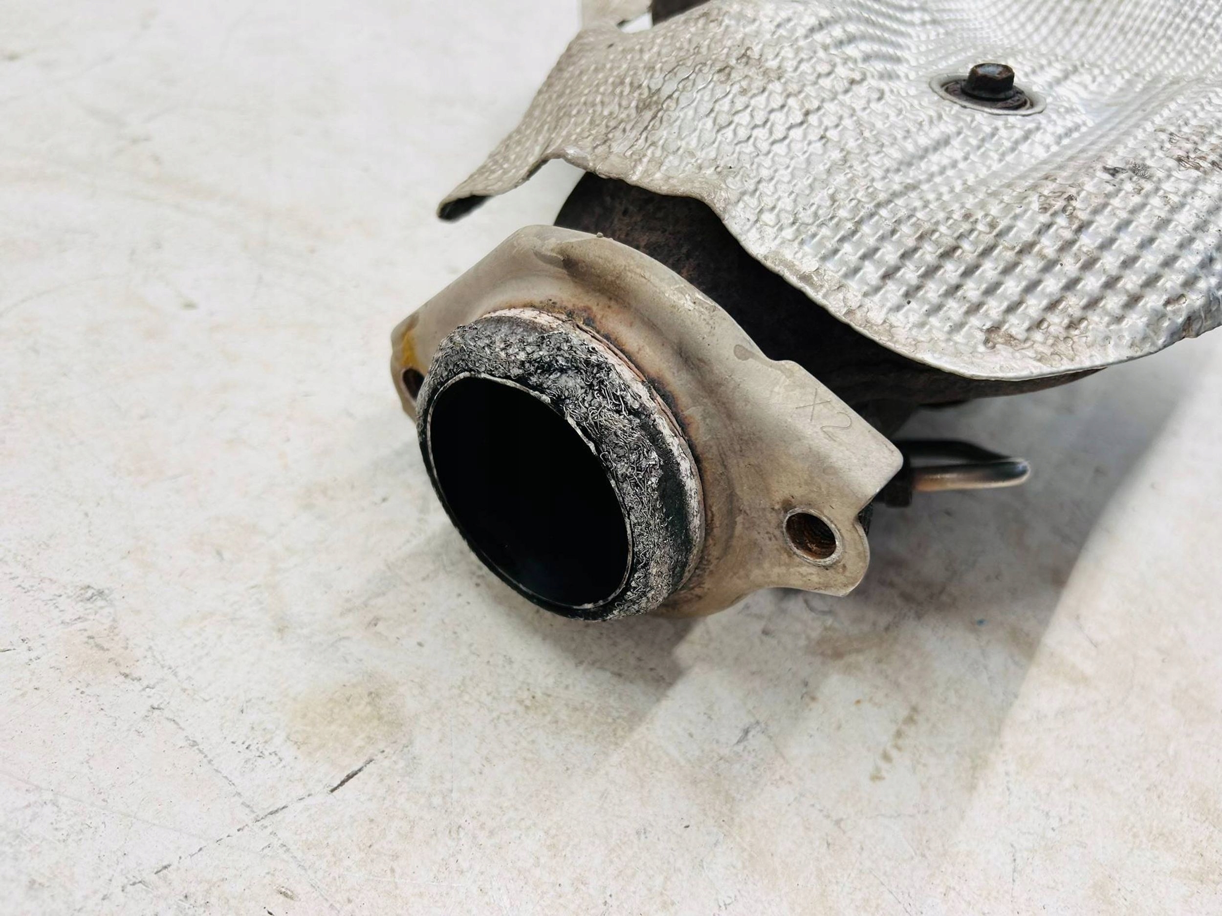 COROLLA E21 2.0 ГИБРИД коллектор выпускной катализатор выхлоп X2