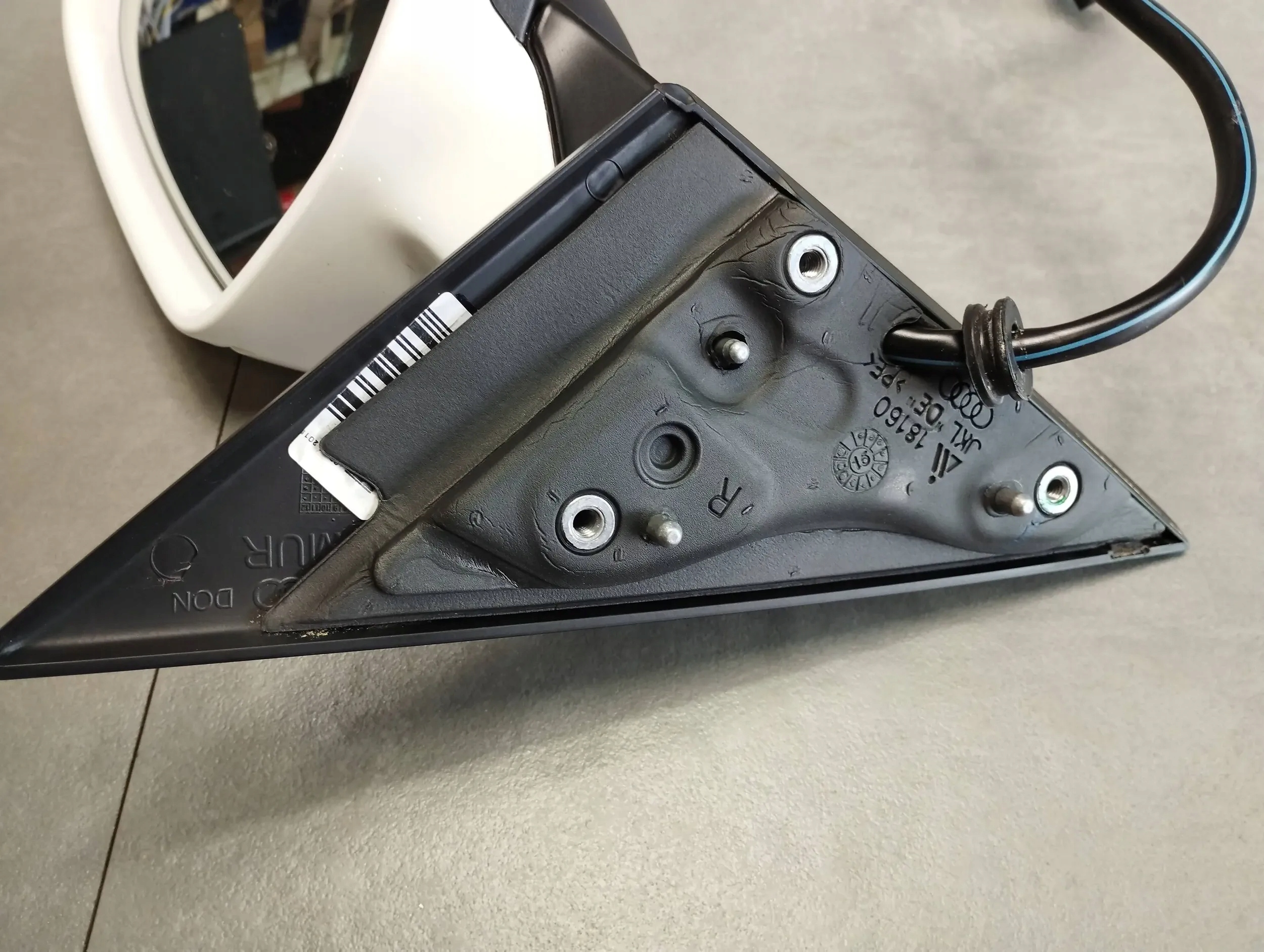 Audi A5 Sportback 8TA mirror right LY9C 14 PIN