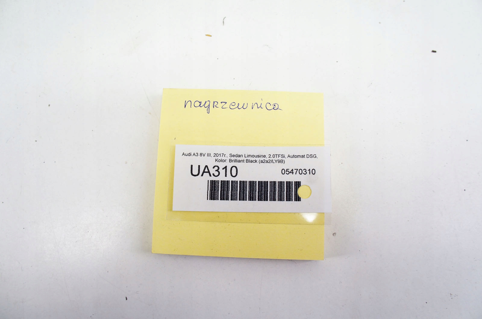 UA310 Audi A3 III 8V 2.0и радиатор отопителя 5Q1816005AD европа