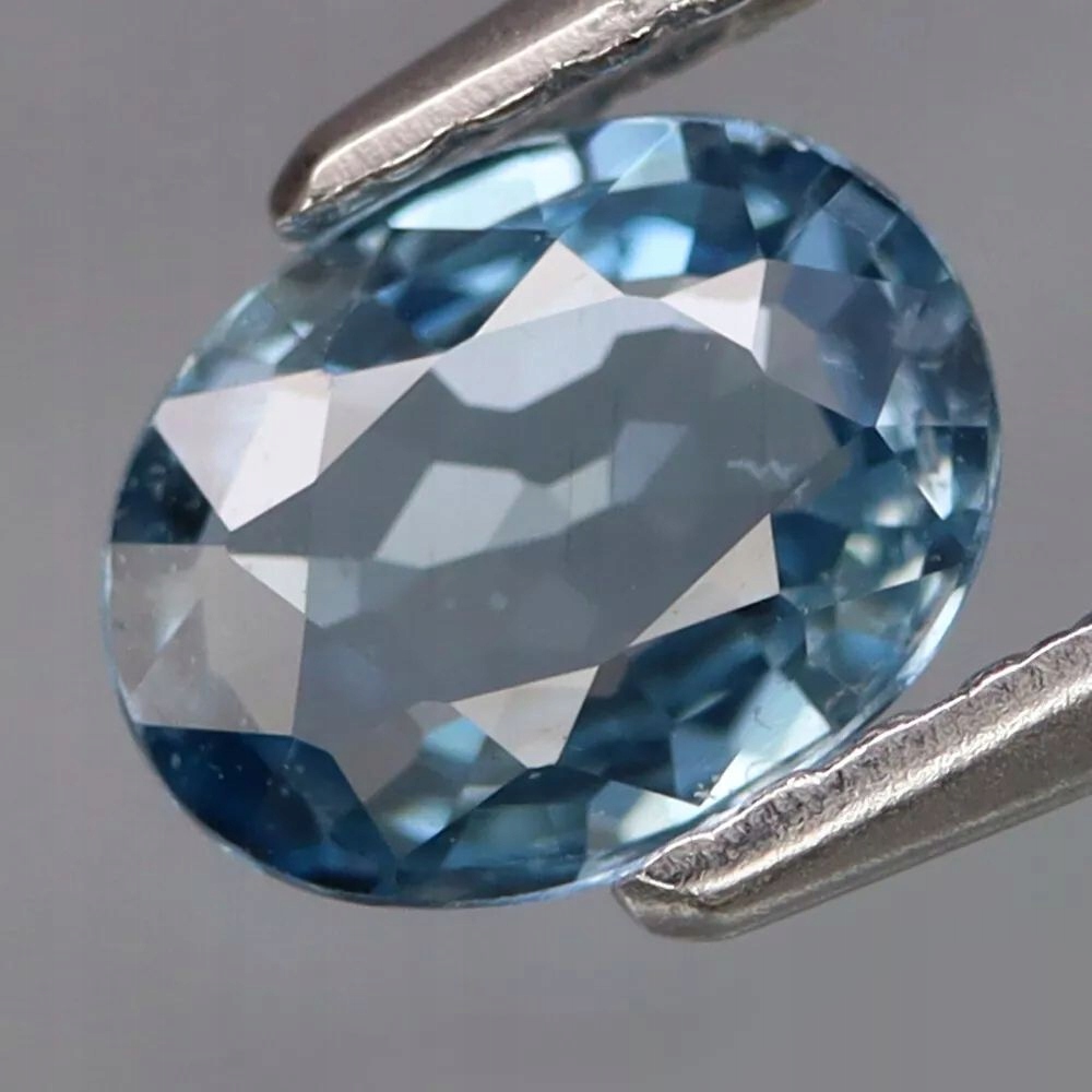 Safír 0.88ct Modrý Ovál eCertifikát Wbd