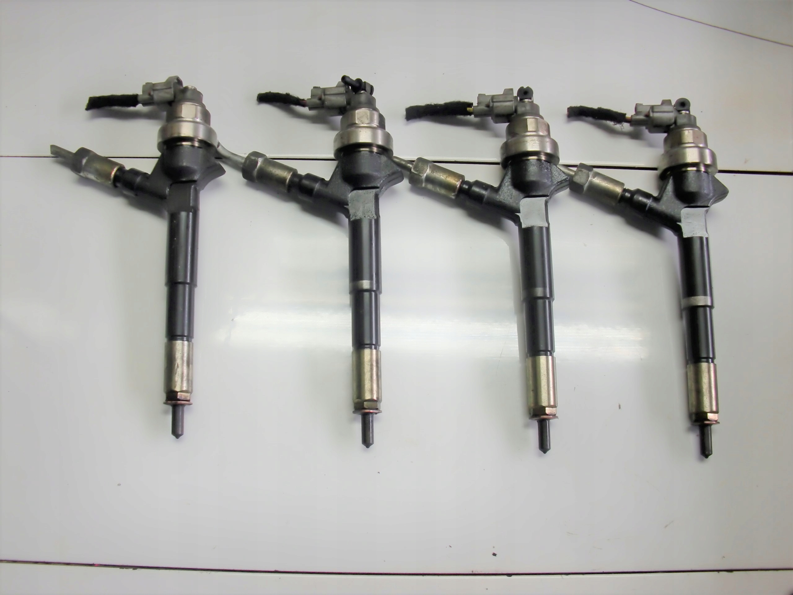 OPEL ASTRA J 1.7CDTI A17DTR WTRYSK WTRYSKI 8-97376270-2