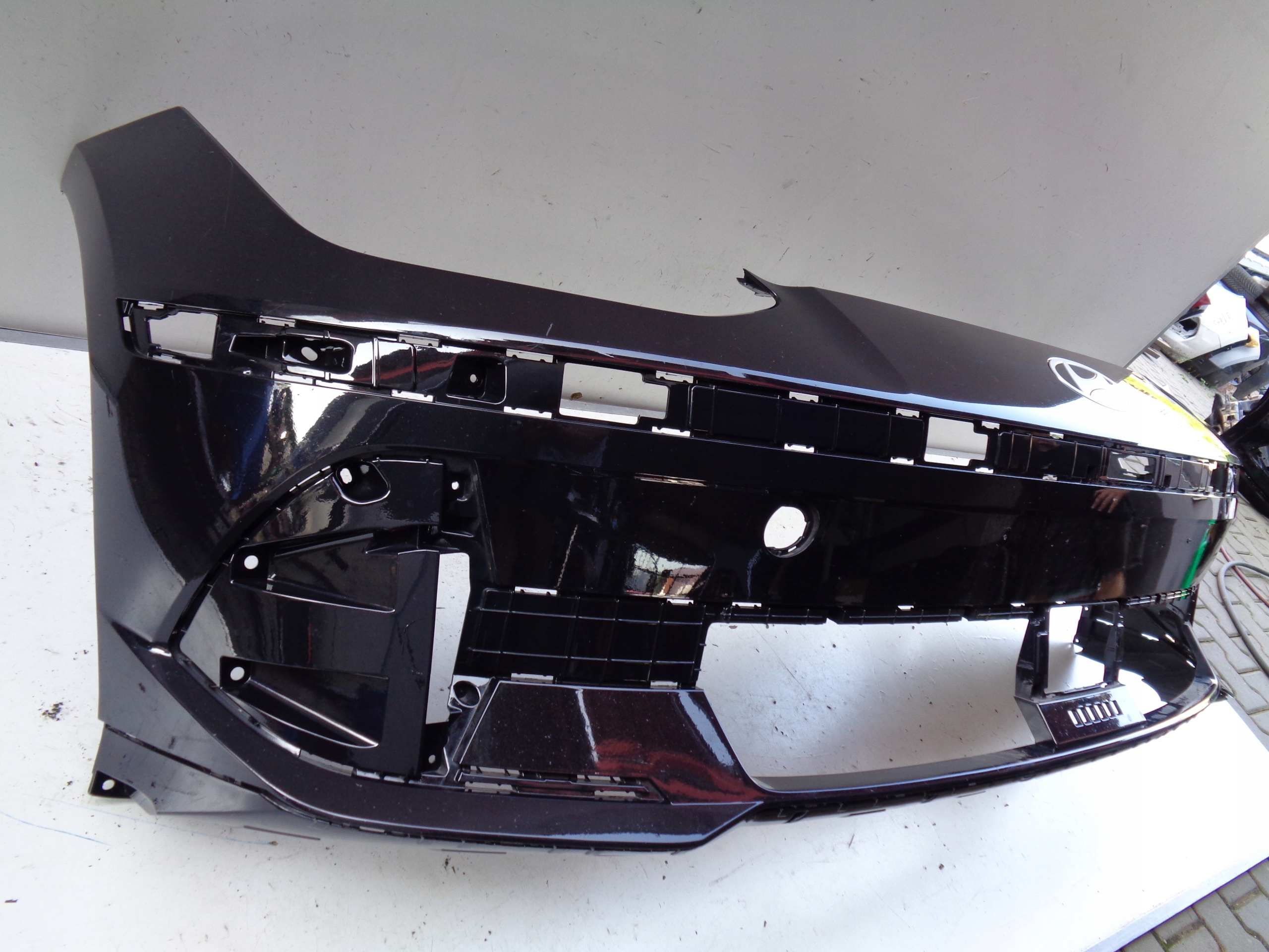 frontstoßstange HYUNDAI IONIQ VI 6 22- NR 42281