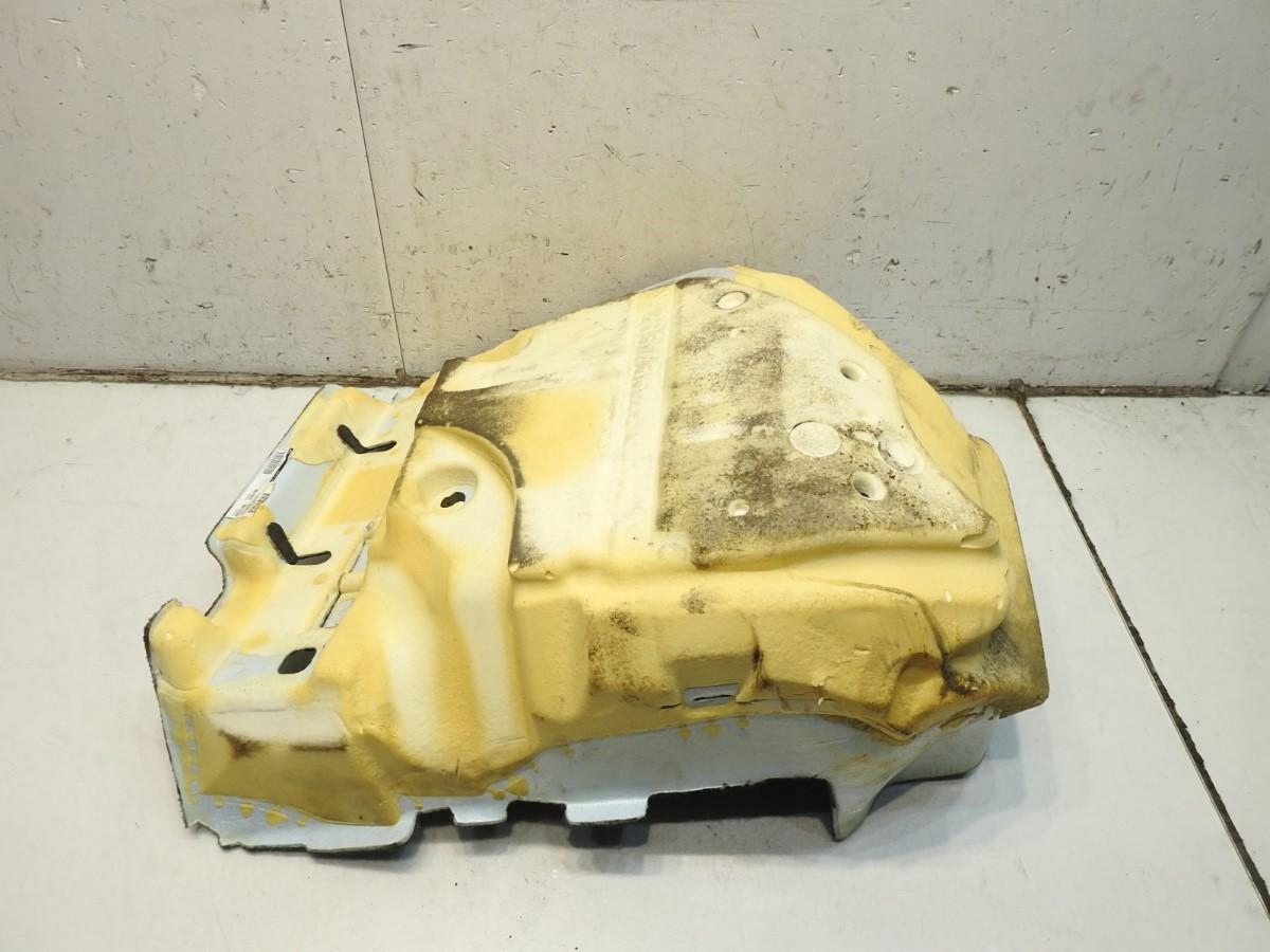 ковер правый передний volvo V60