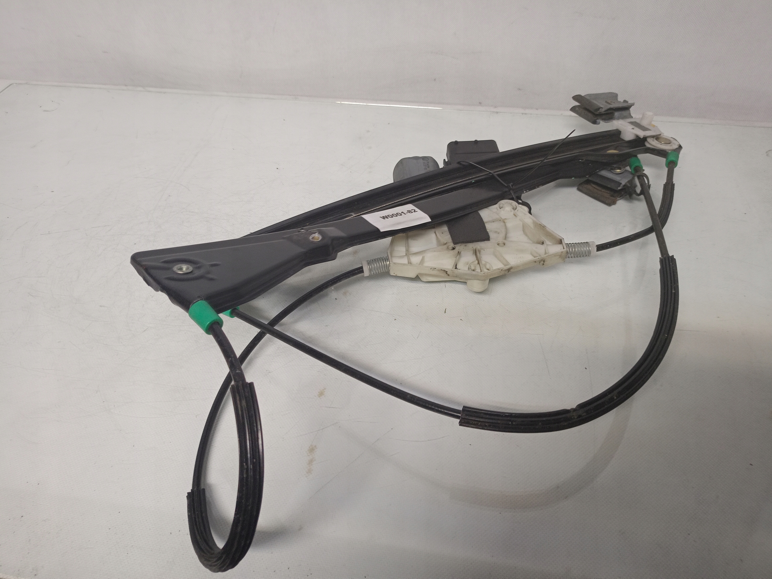 MECHANIZM SZYBY PRAWY PRZÓD OE VW NEW BEETLE Typ samochodu Samochody osobowe