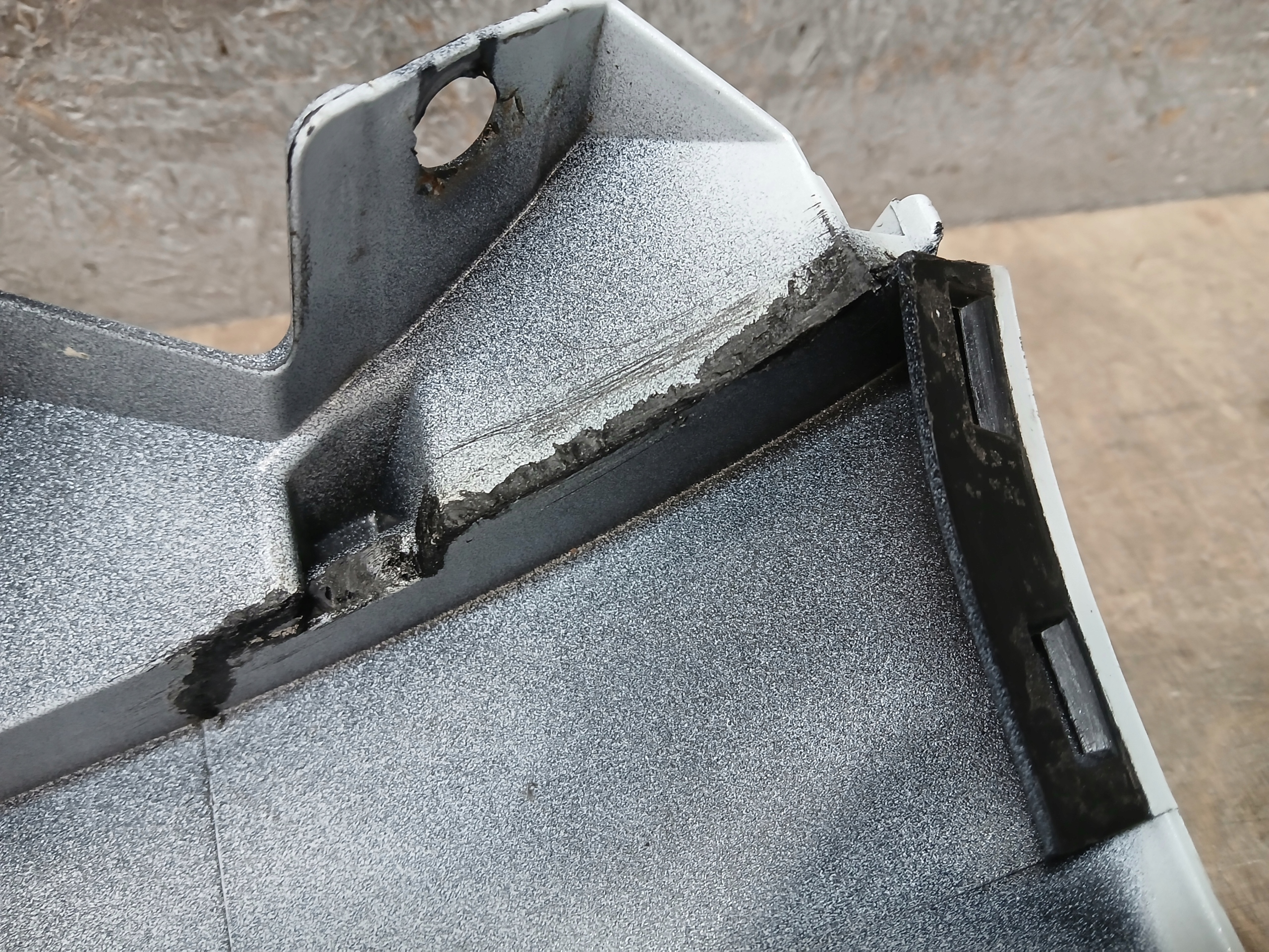 fender front right RENAULT TWINGO III 3 14