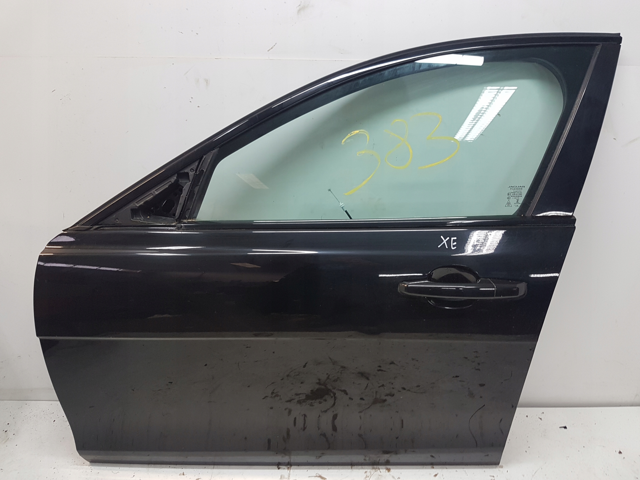 Jaguar XE X760 door front left PCE 2015r AS2