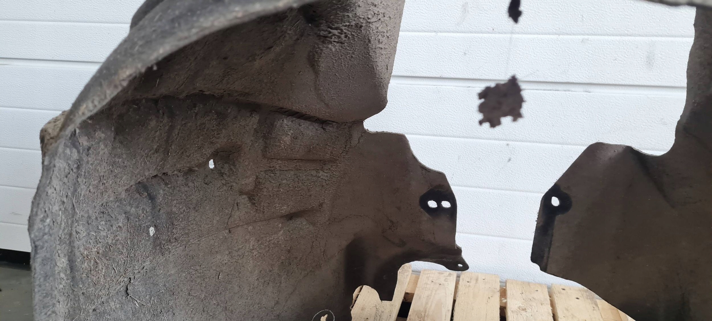 A5 8T LIFT mudguard left left front front MATERIAL 8T0821171M