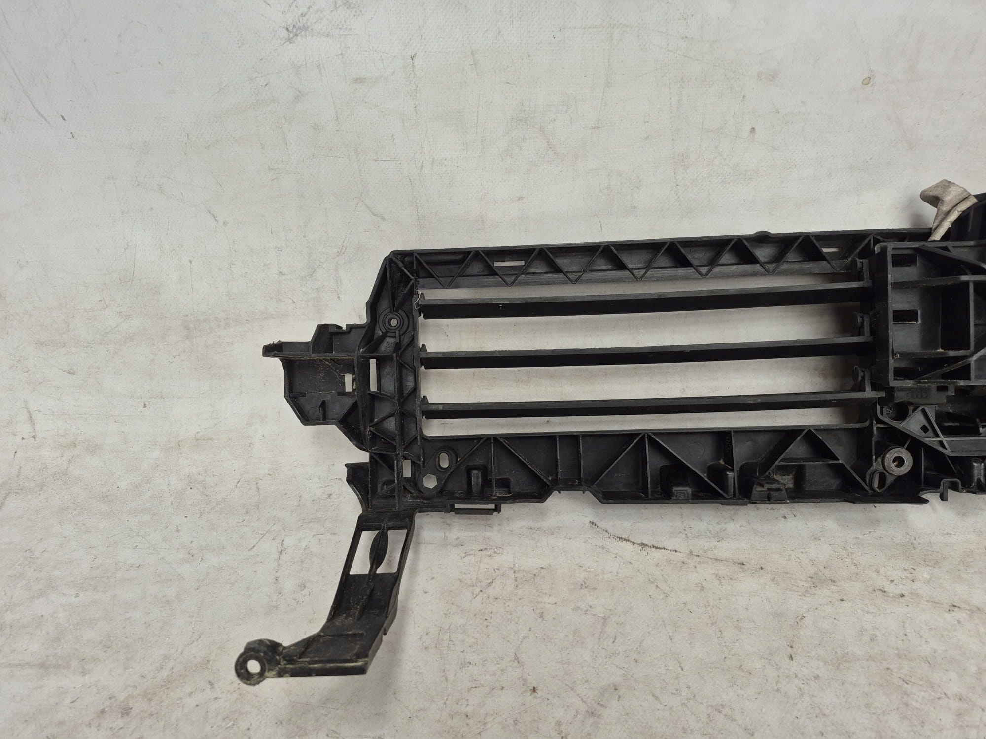 AUDI A4 B9 8W 15-23 steering wheel, intake air