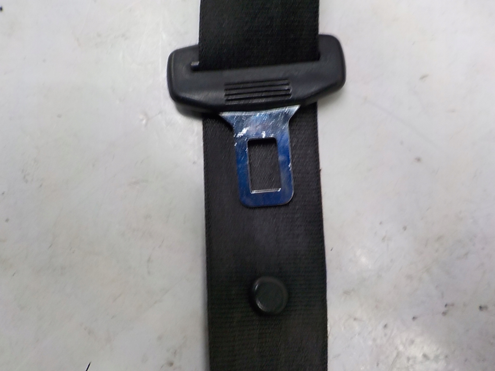 AUDI A3 II 8P Gurten Sicherheits Spanner 3D rechts vorne 8P3857706A