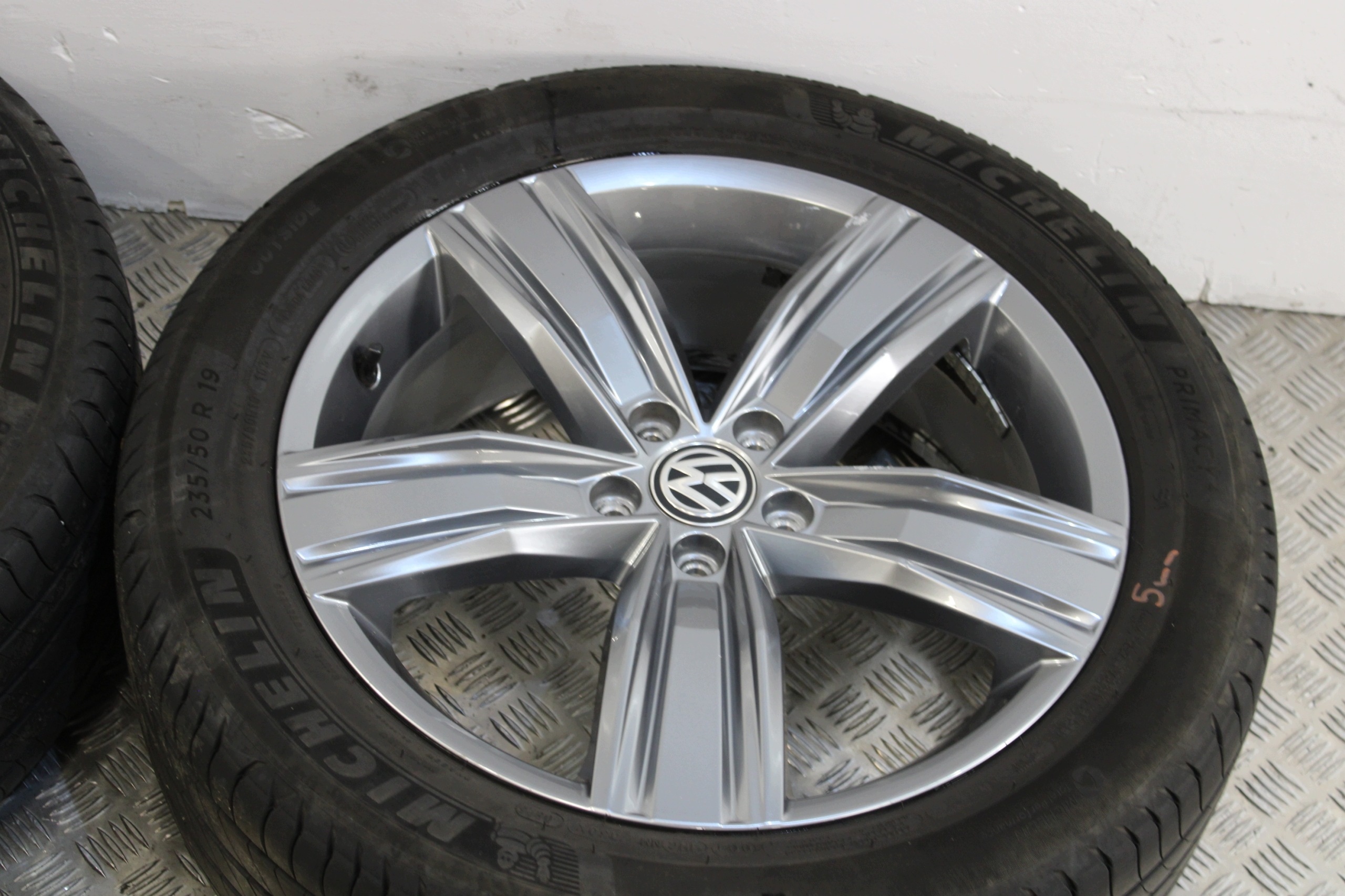 wheels discs disc 235/50 R19 ET43 TIGUAN II 2 5NA ALLSPACE
