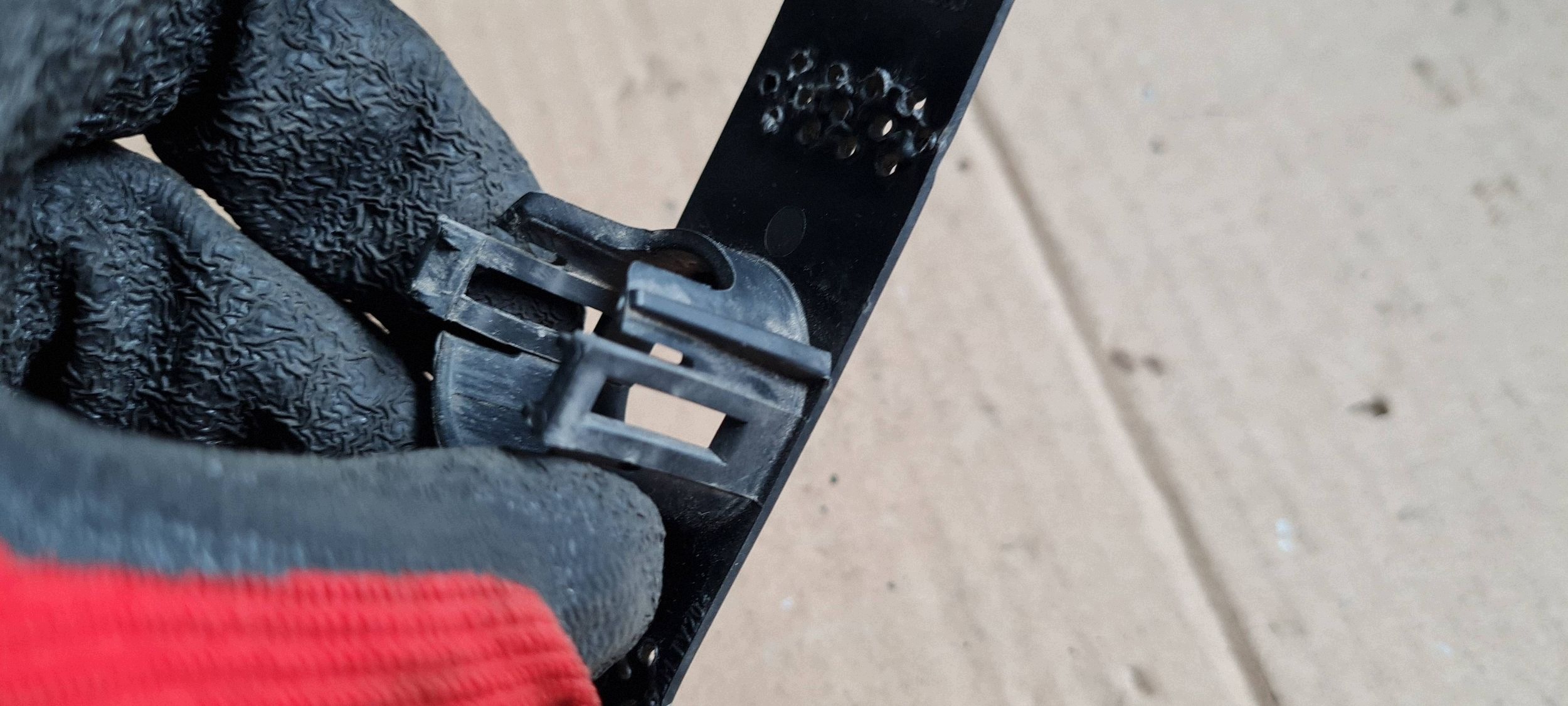 A6 C7 4G LIFT bracket holder KOSZYCZEK PDC right front 4G0919268J