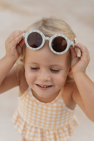 Little Dutch Dziecięce Okulary przeciwsłoneczne okrągłe Fresh Greens EAN (GTIN) 8714274125810