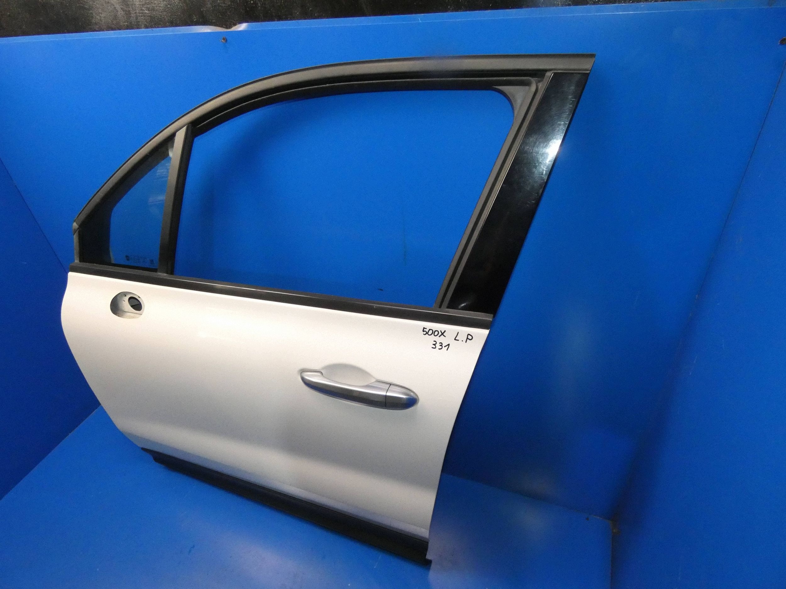 FIAT 500X door left front front complete colour 331