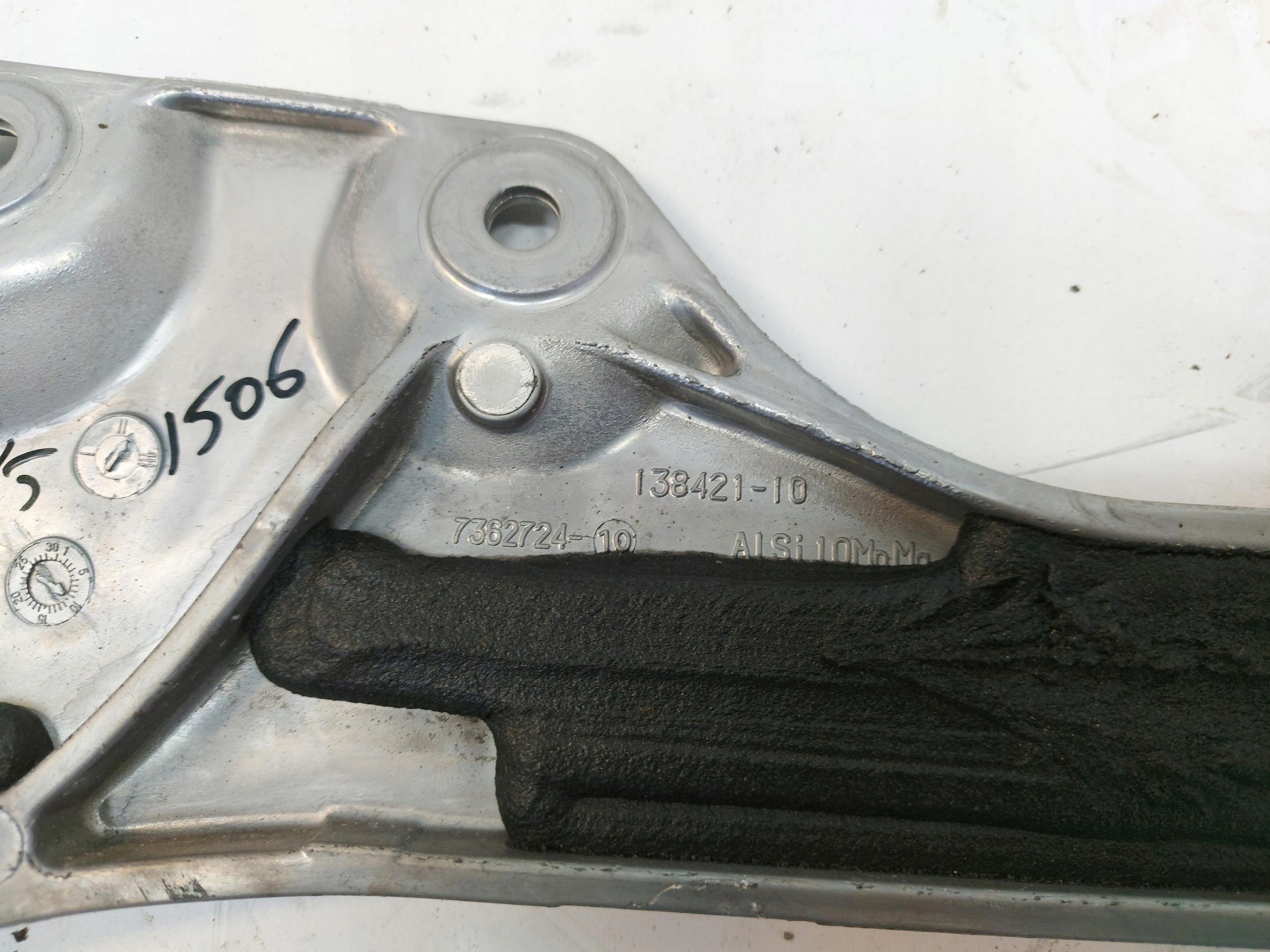 BMW G30 530E sider front front 7362724