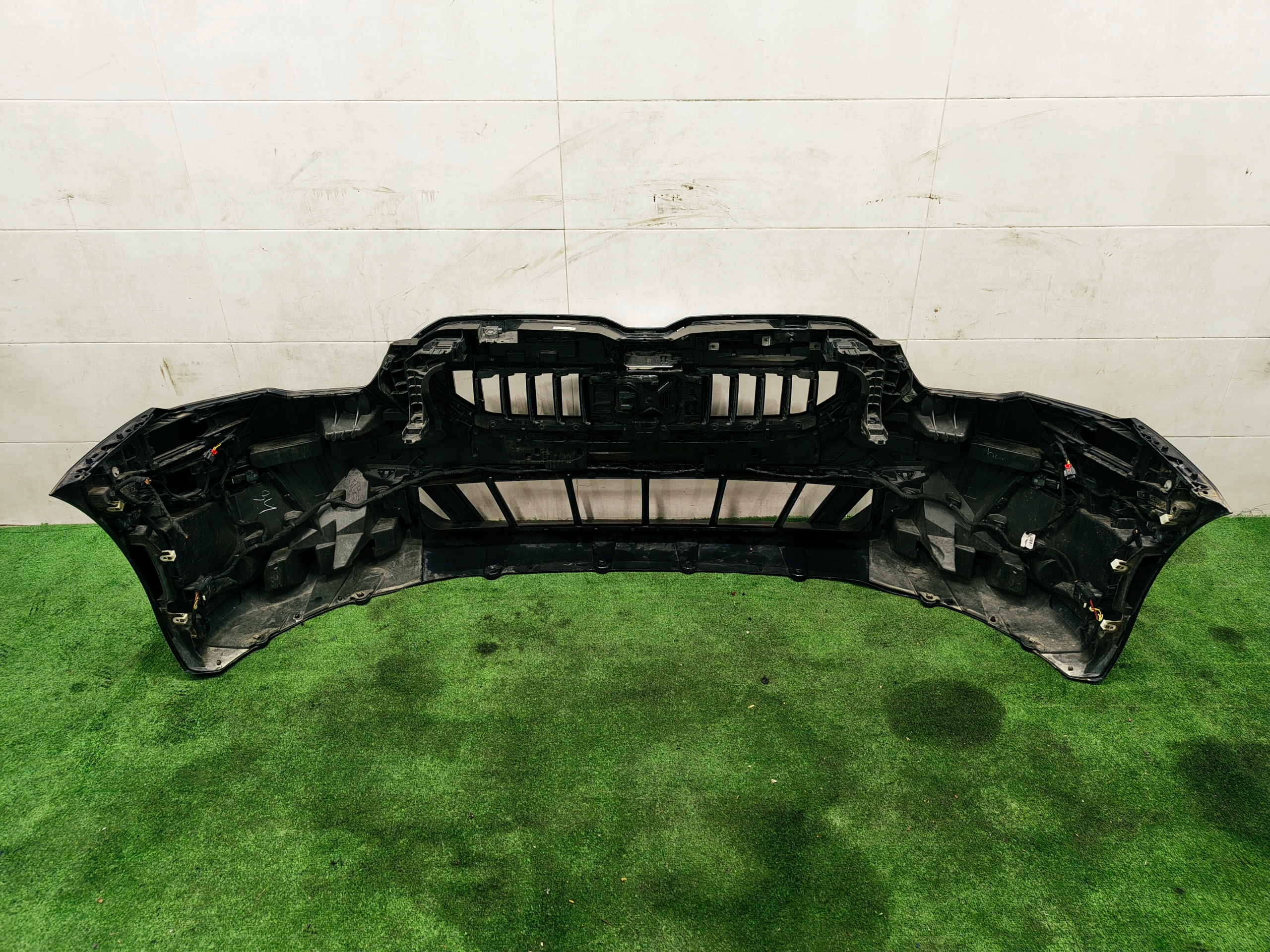 BMW 5 G60 front bonnet bumper lights fenders support panel for radiators m-packet 416
