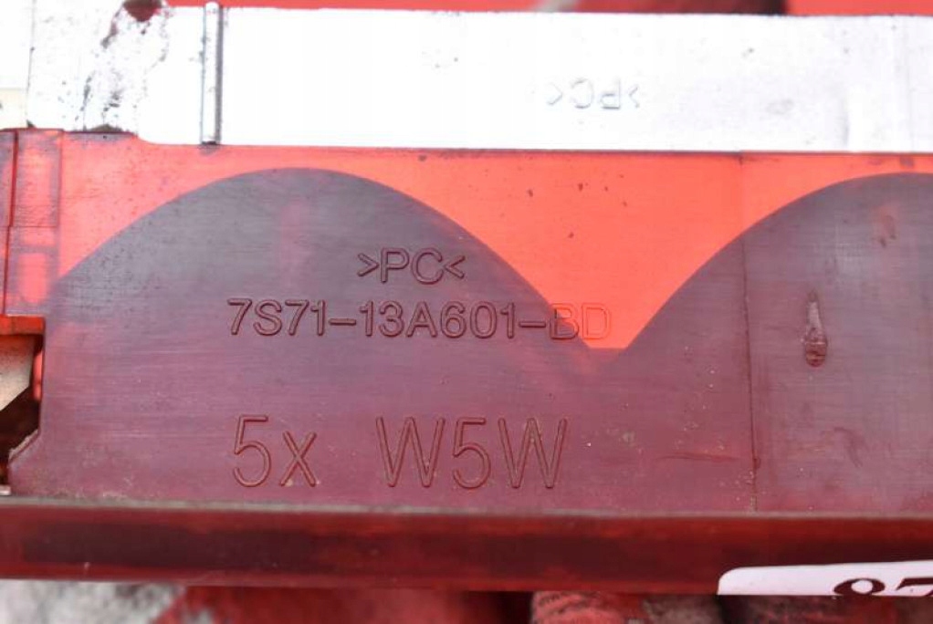 light STOPU STOP 7S71-13A601-BD FORD MONDEO MK4 07-10